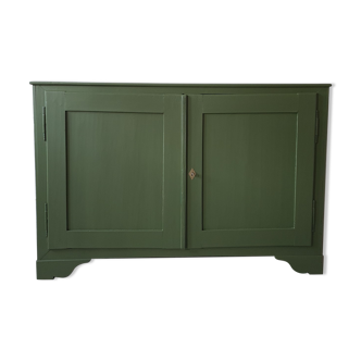 Old buffet