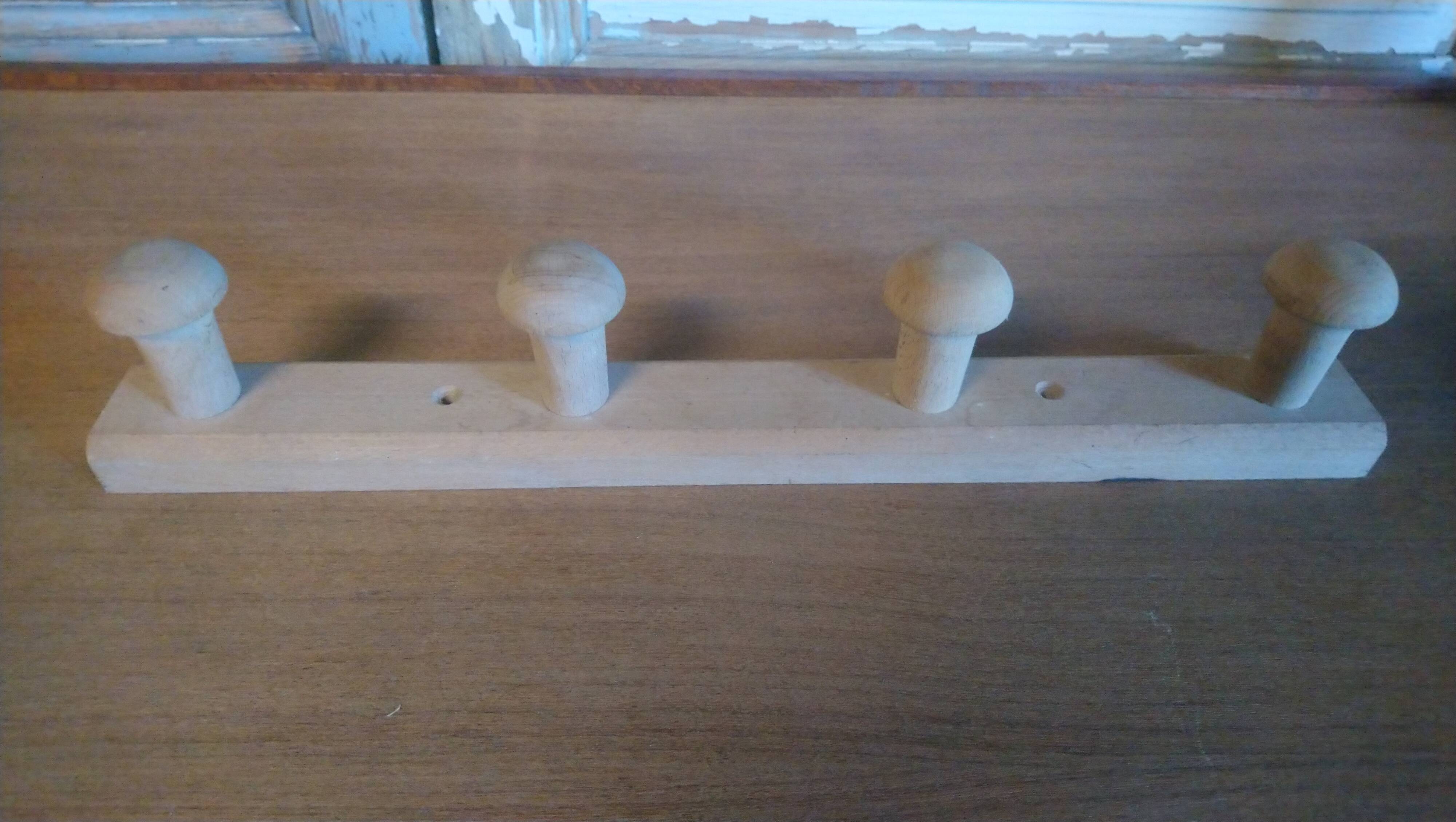 Beech wall coat rack