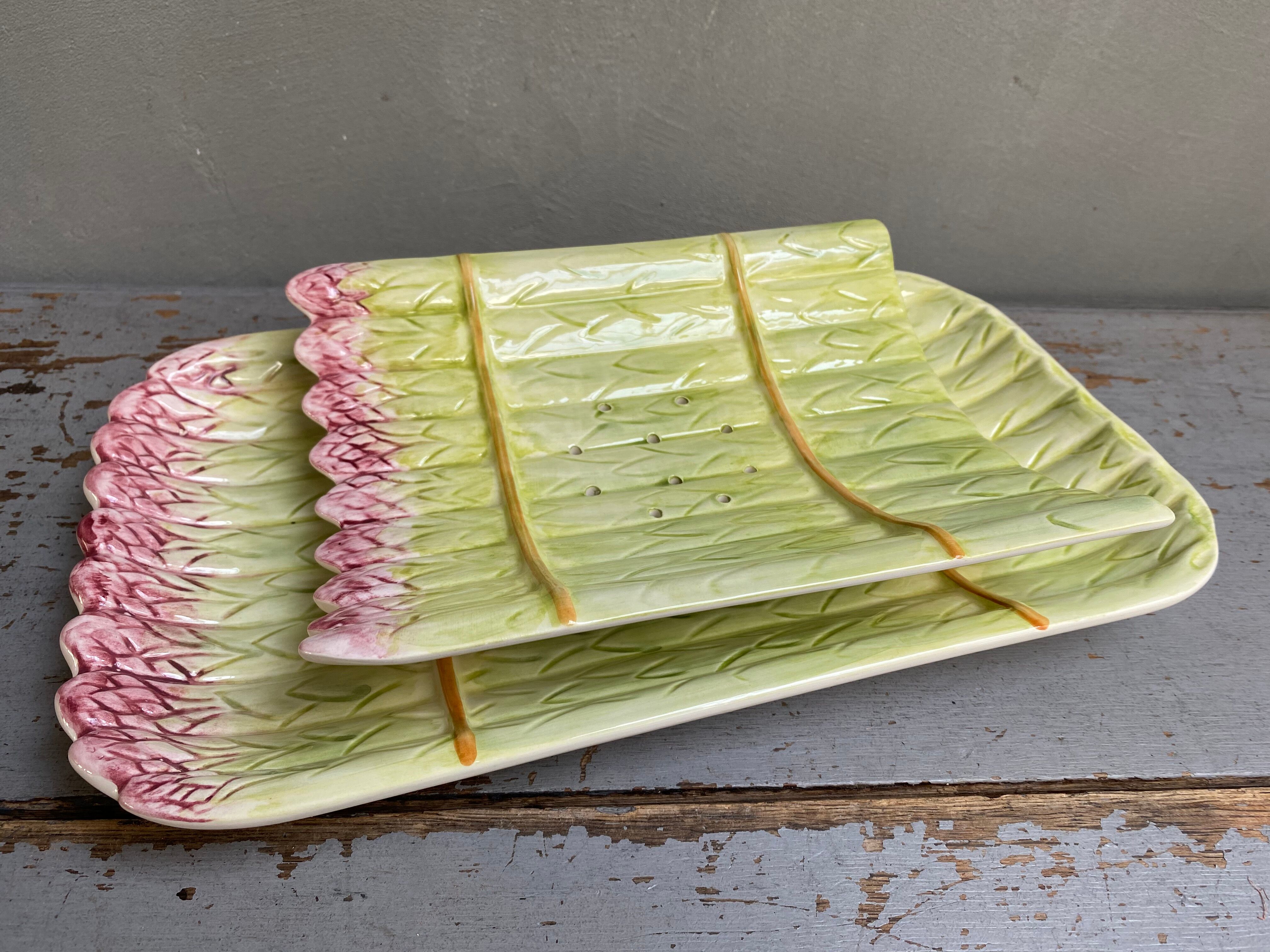 Dish for asparagus in slurry