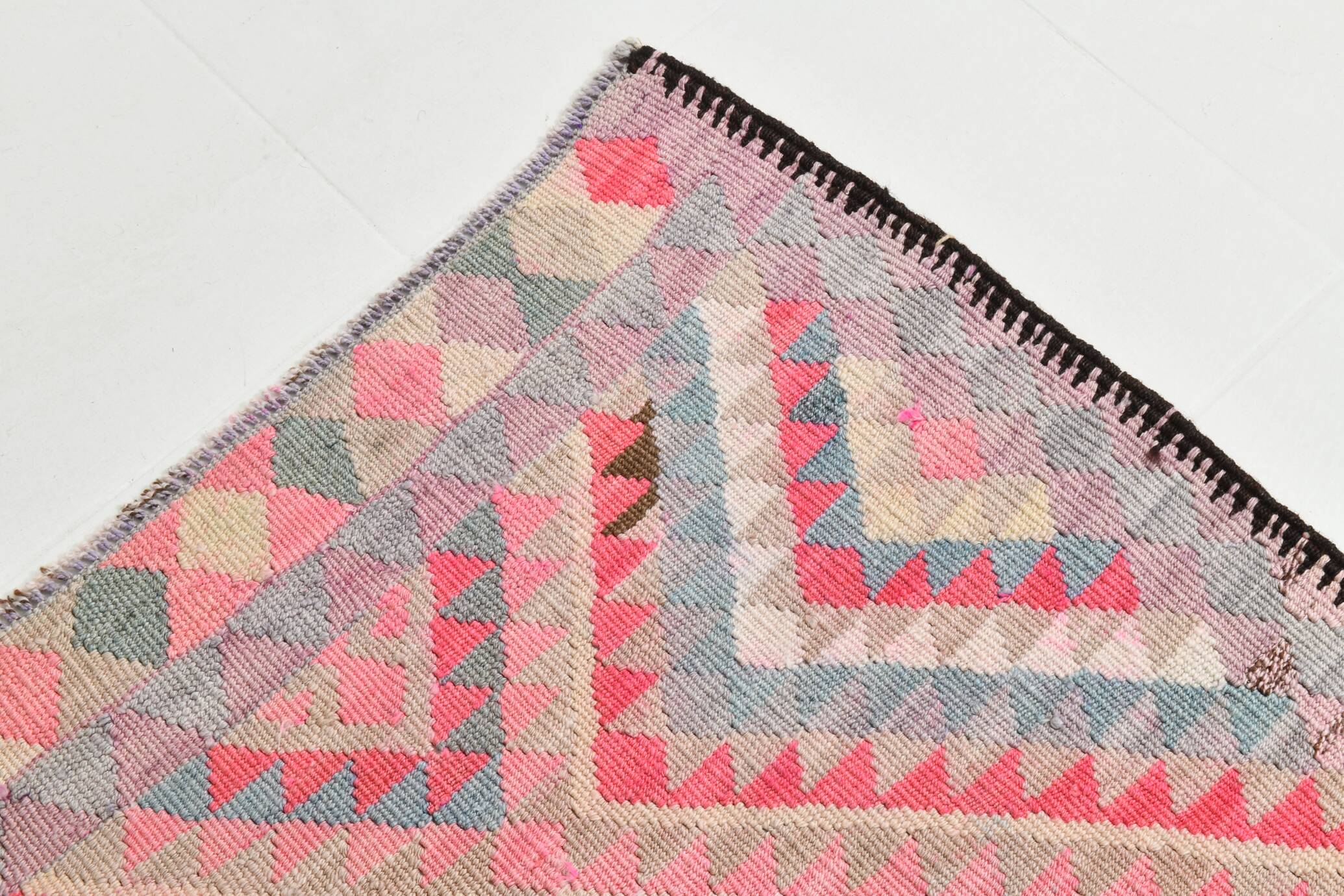 3x13 Soft Pink Turkish Vintage Runner Rug, 94x404Cm