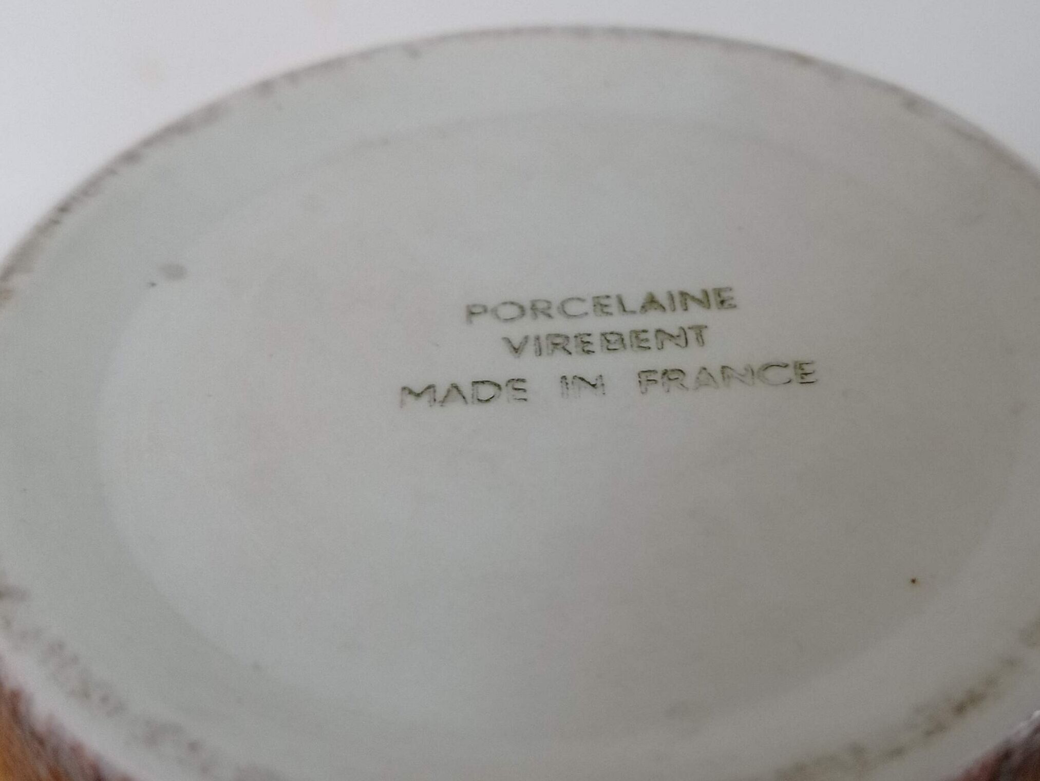 Porcelain vase by Virebent