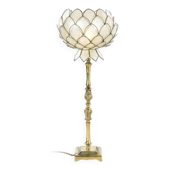 Lotus flower bedside lamp