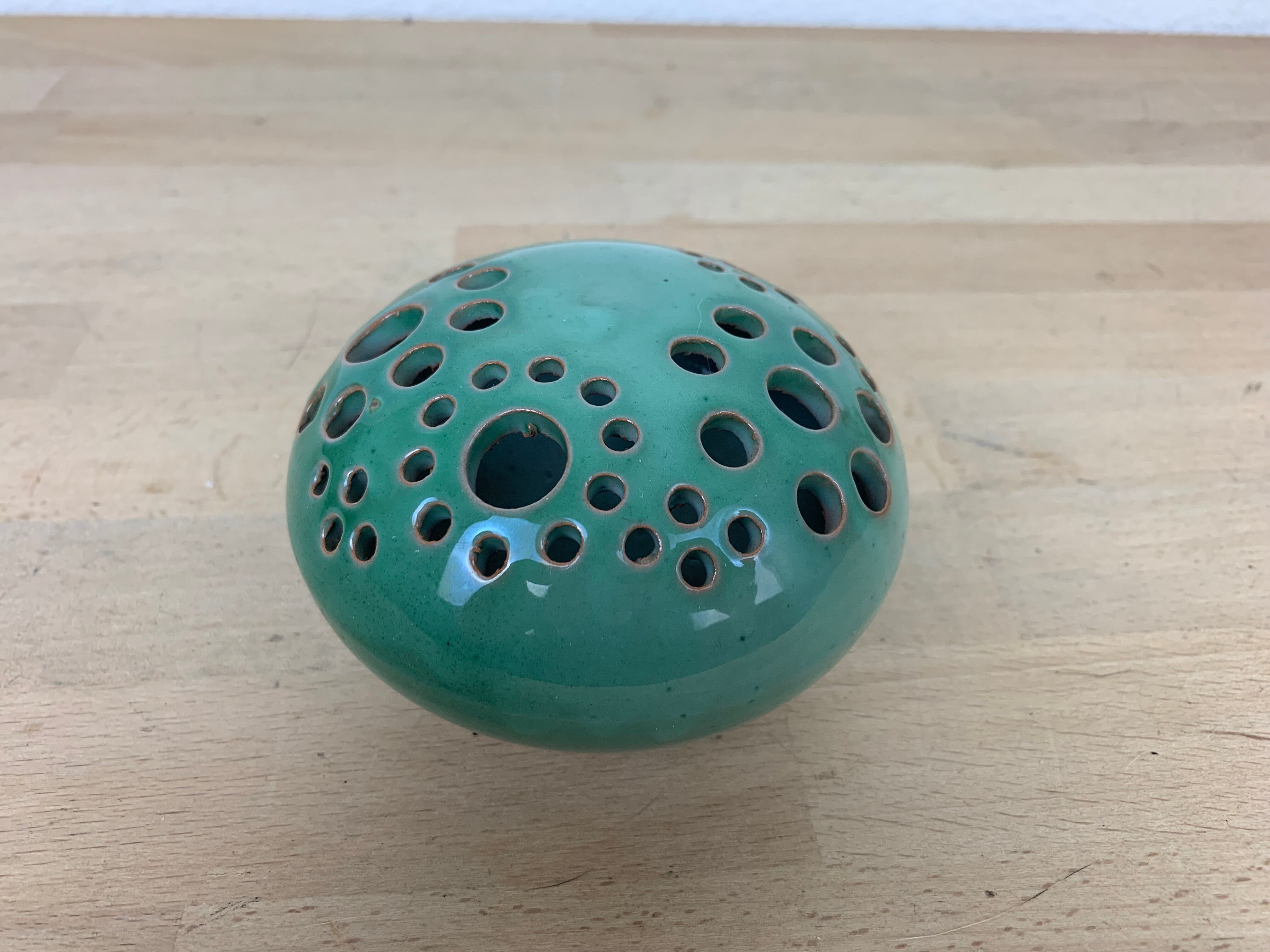 Vase ball pique flower ceramic 60s