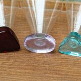 Set of 5 designer wine glasses, colored feet