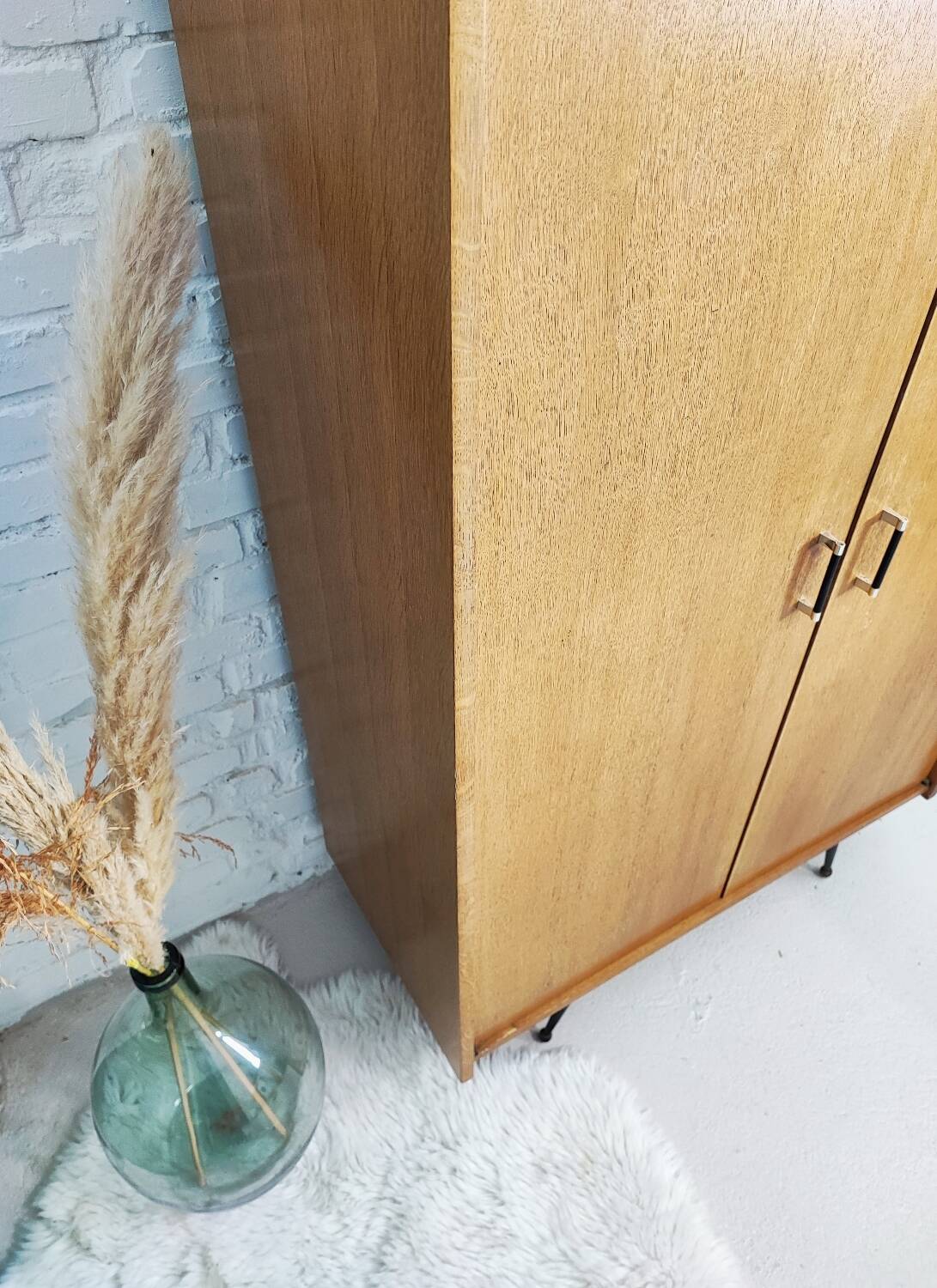 Fifties dresser cabinet