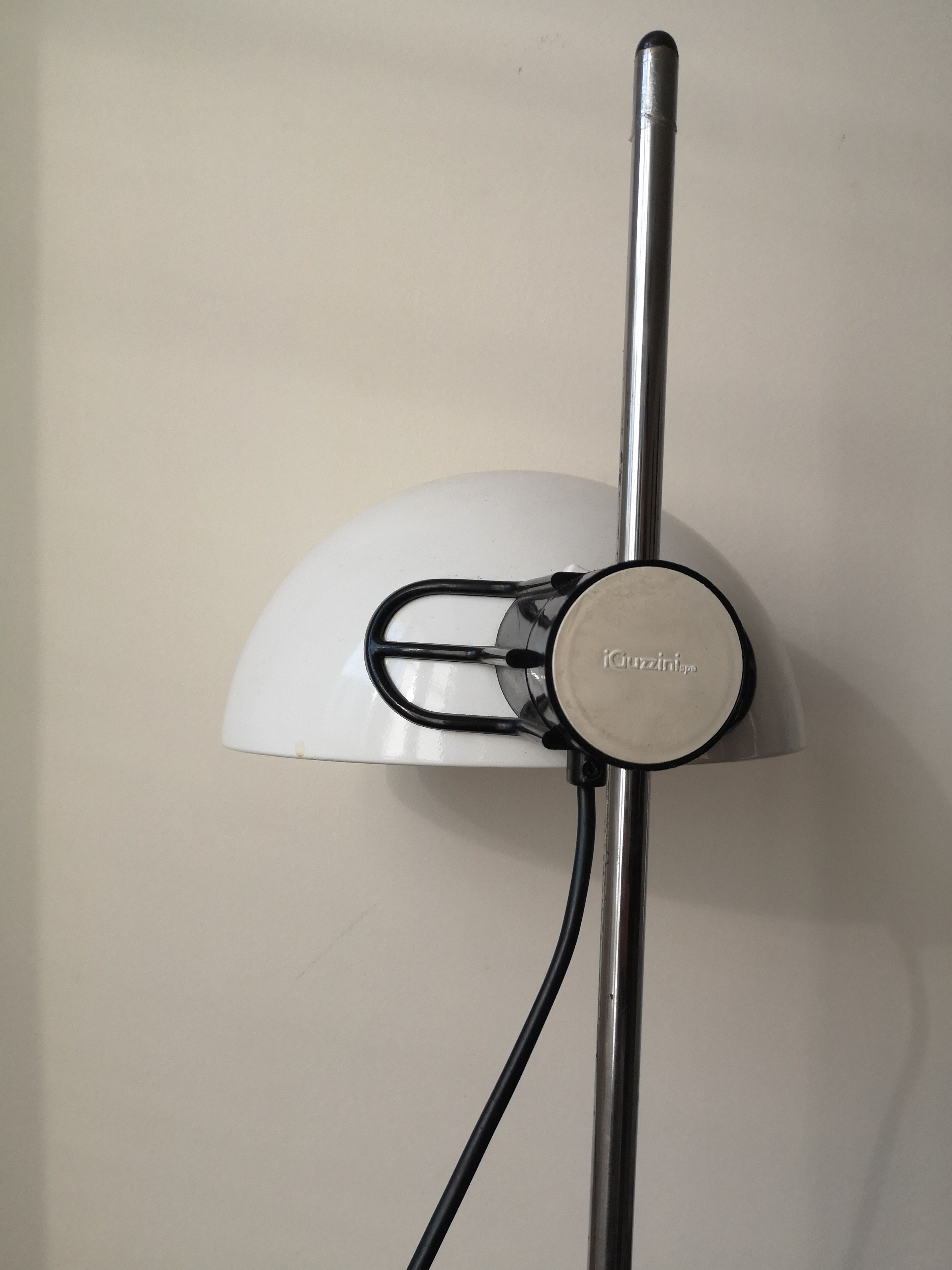 Lampe de bureau modèle "libellule" design Harvey Guzzini , 1970 Italie