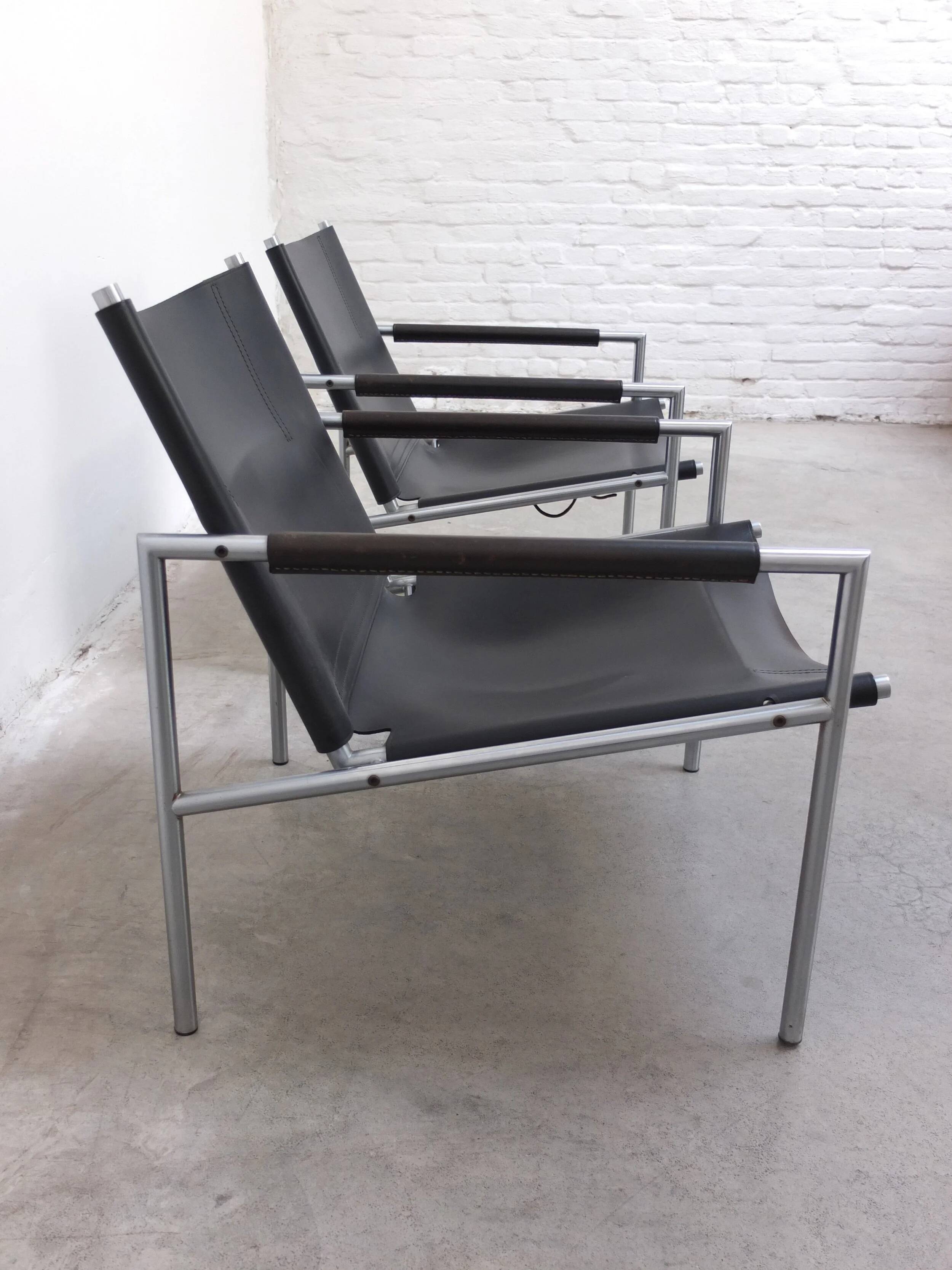 Pair of 'SZ02' armchairs by Martin Visser for 't Spectrum, 1960s.