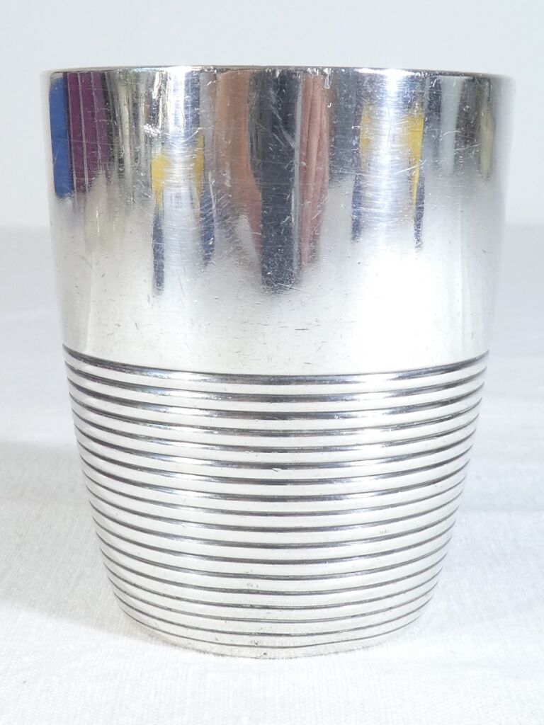 Timbale Christofle in silver metal modele ondulation by luc lanel