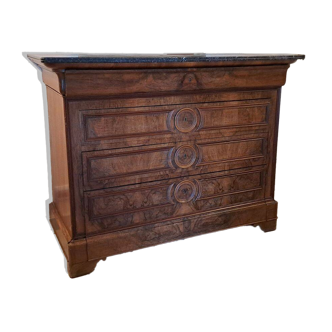 Commode
