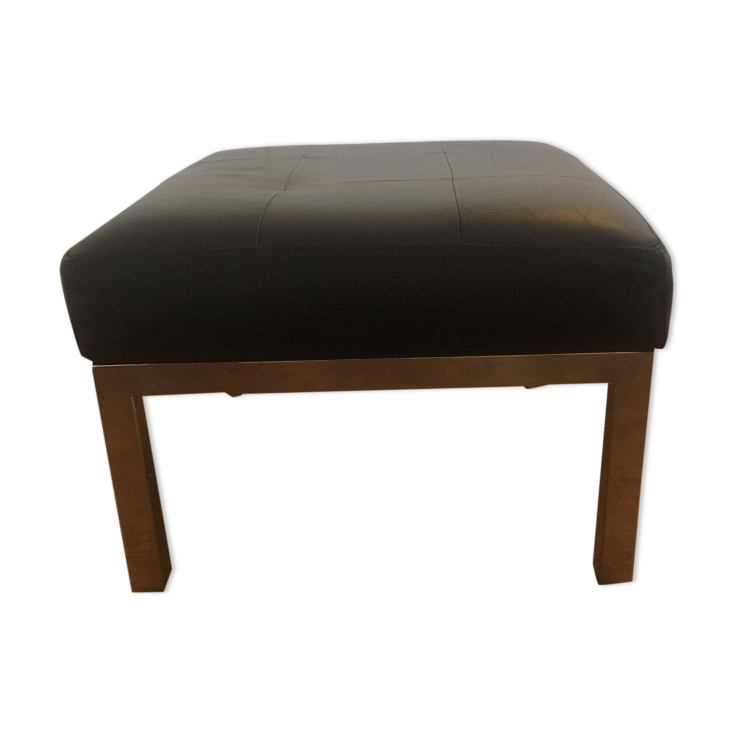 Metal and black heart pouf