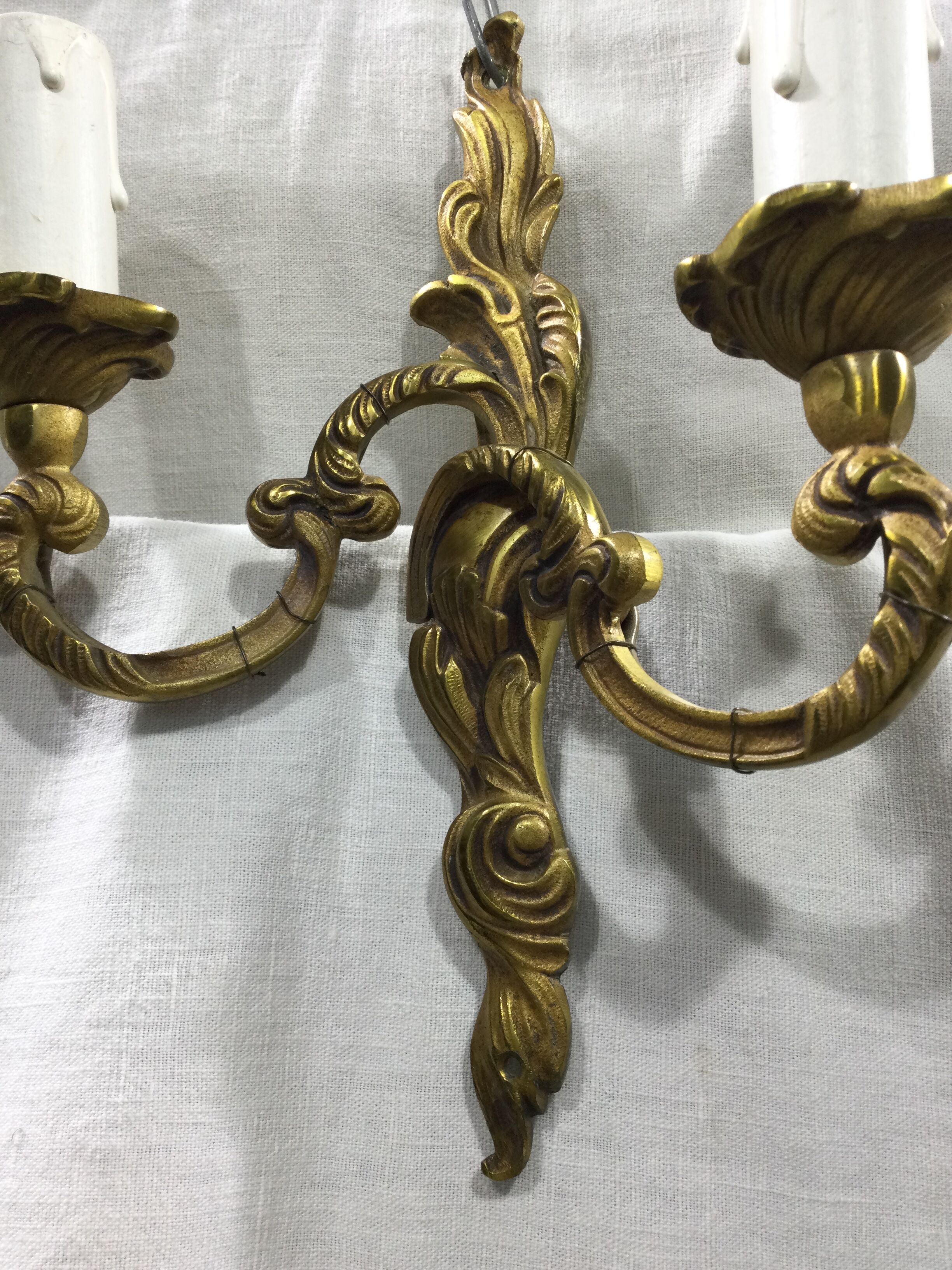 Louis XV bronze sconce