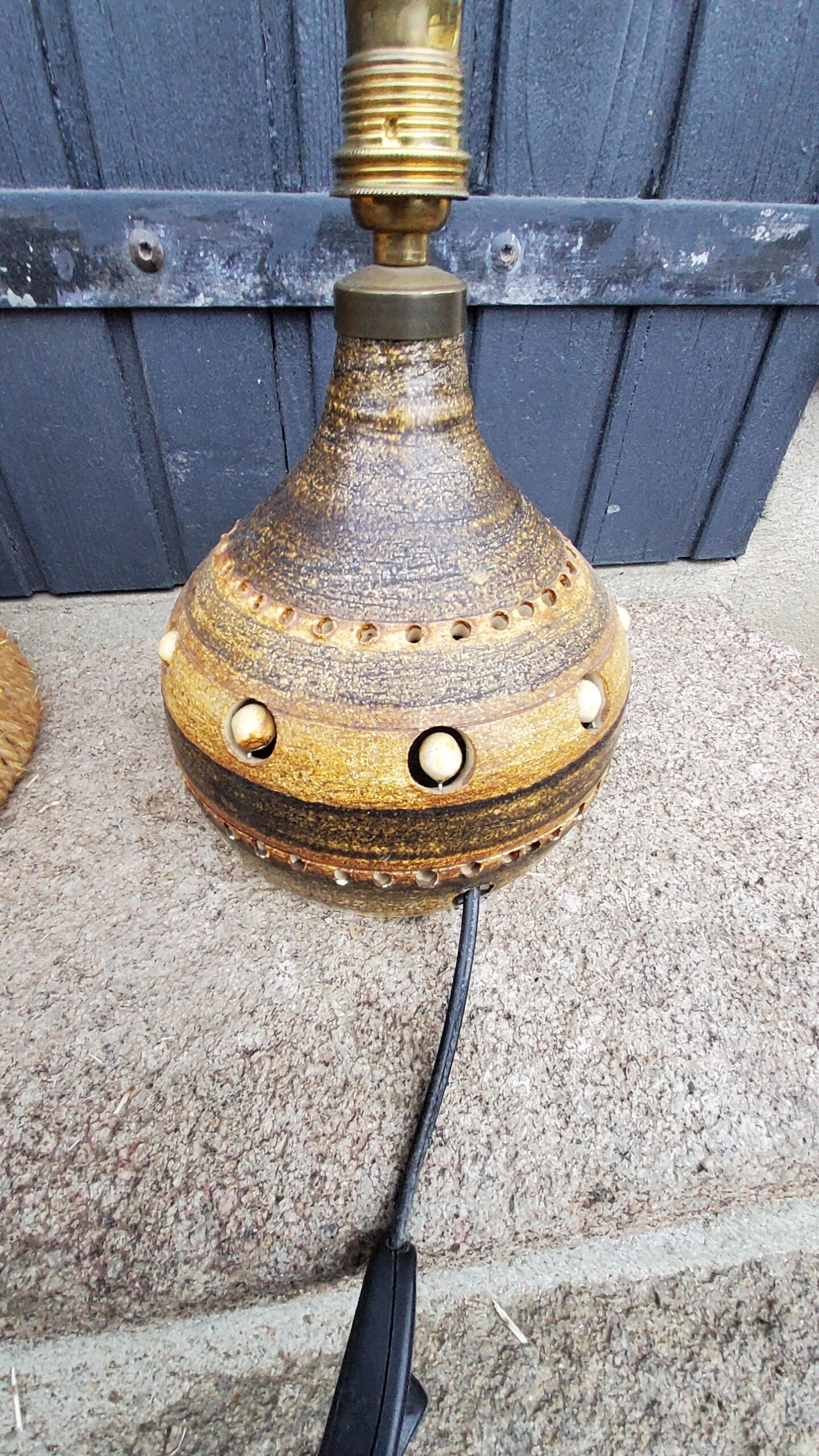 Georges Pelletier's ceramic lamp rope lampshade