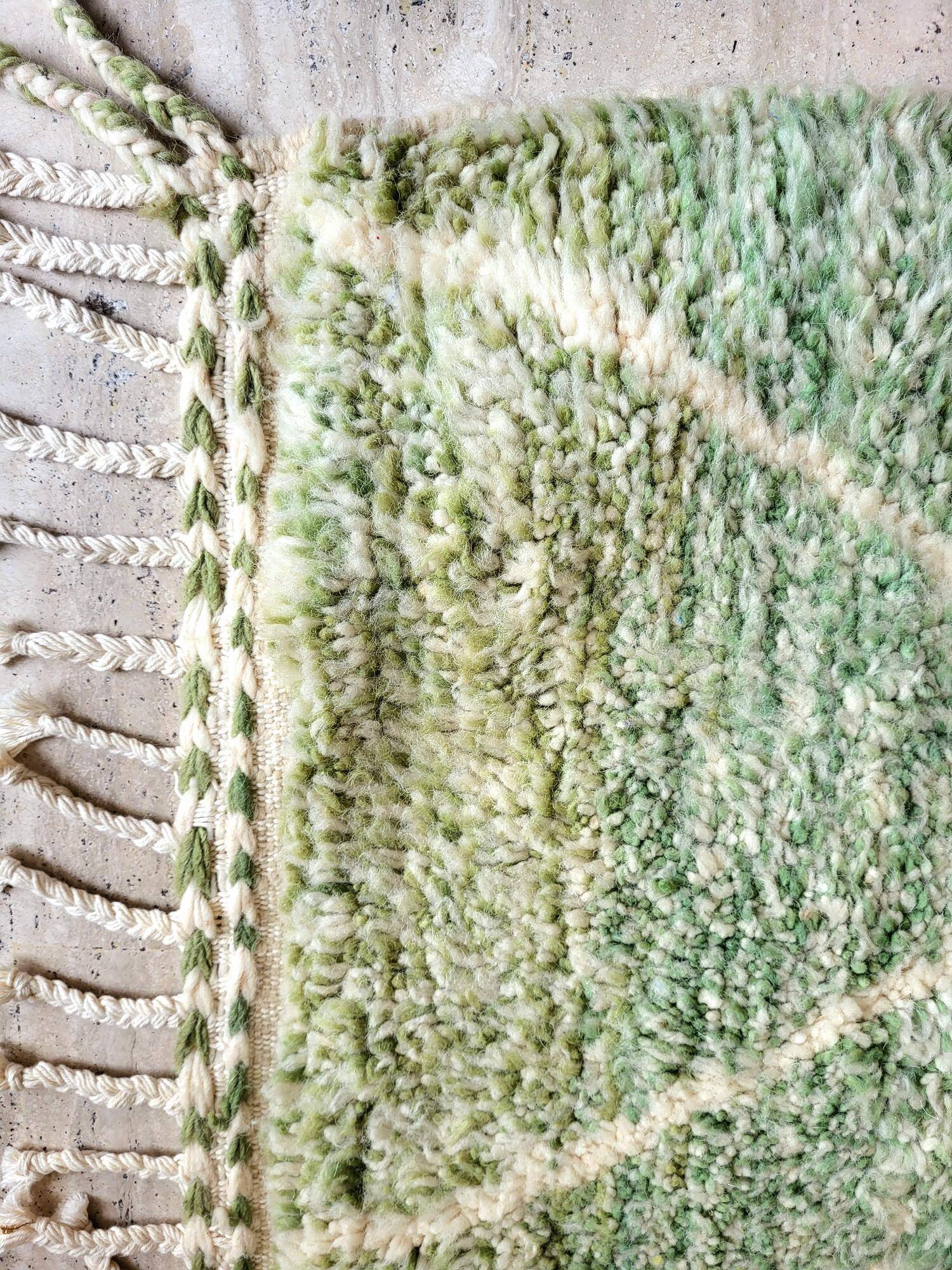 Green Beni Ouarain Berber rug with white diamonds