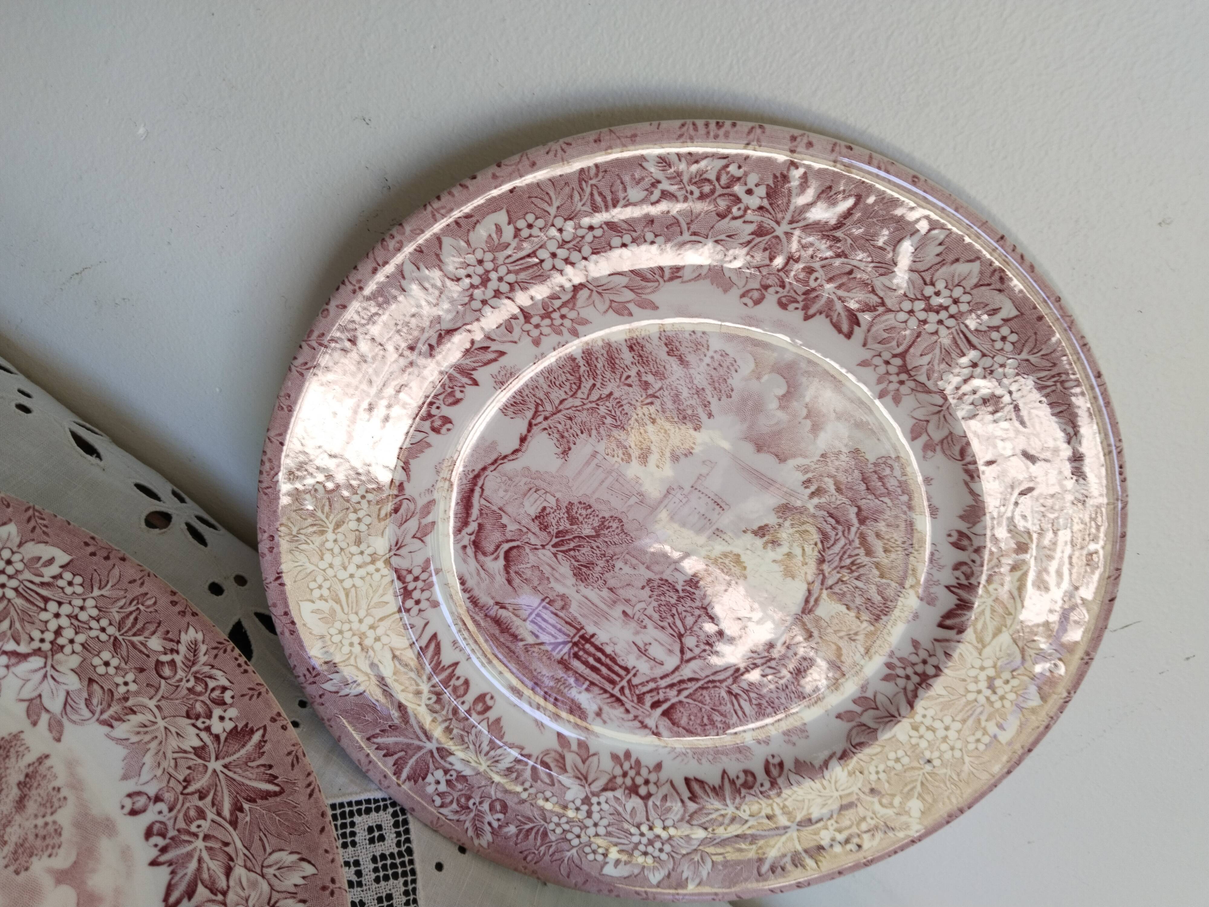 3 Red English porcelain dinner plates, England