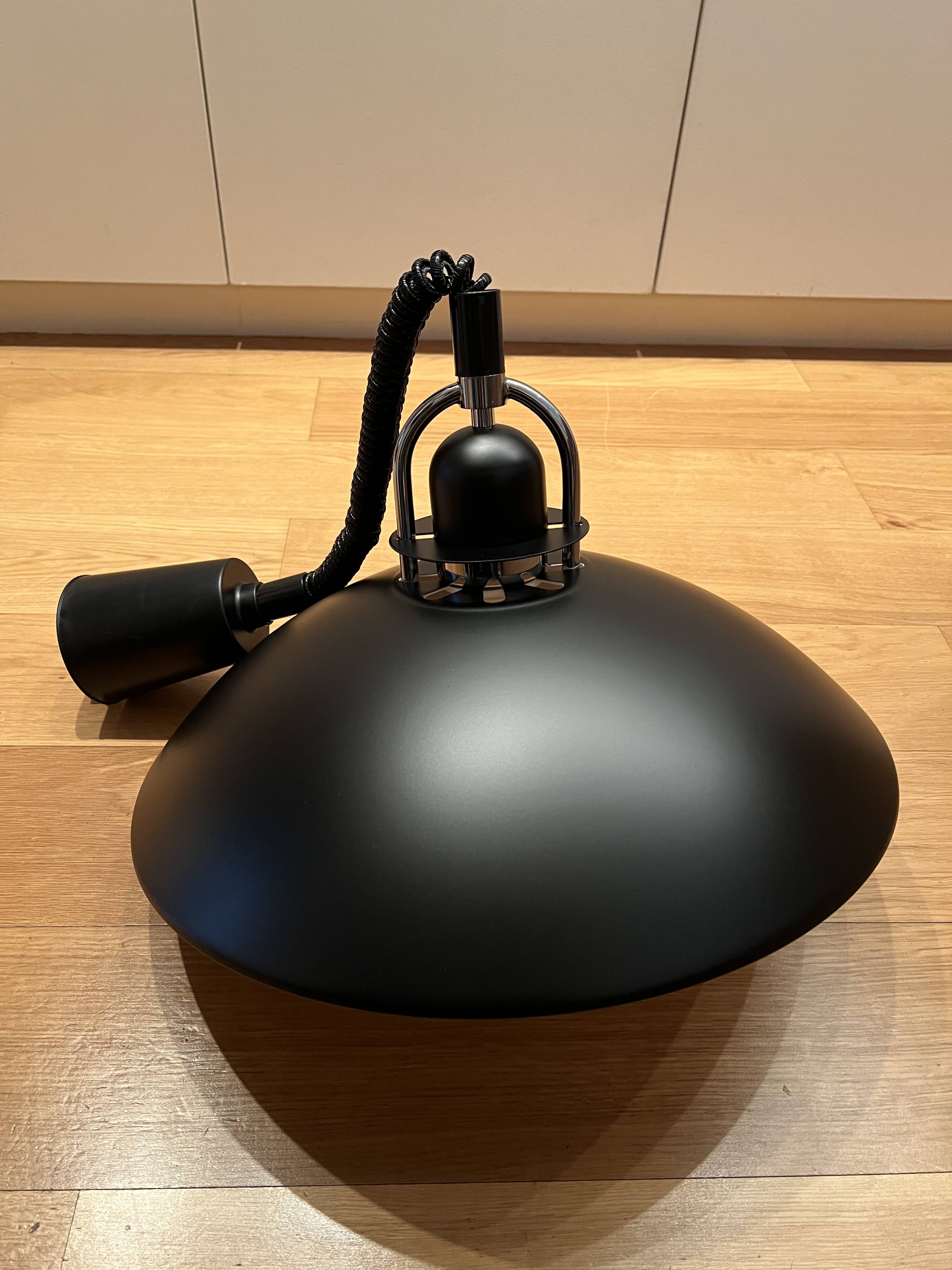 Suspension noire 43cm marque Belid réglable
