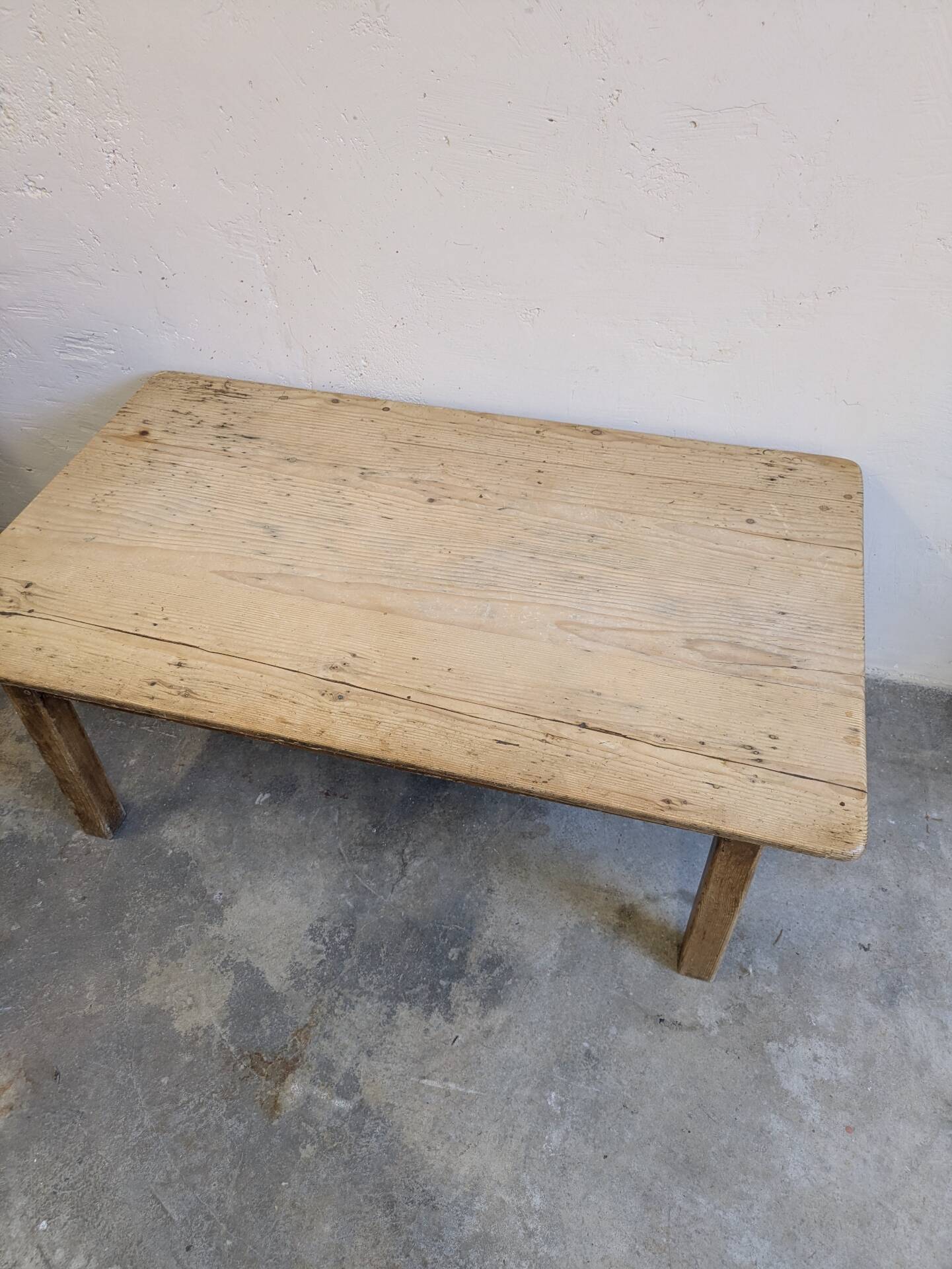 Antique solid wood coffee table – farmhouse table