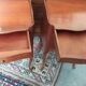 Paire de chevets en merisier