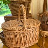 Wicker rattan picnic basket from the 70s
