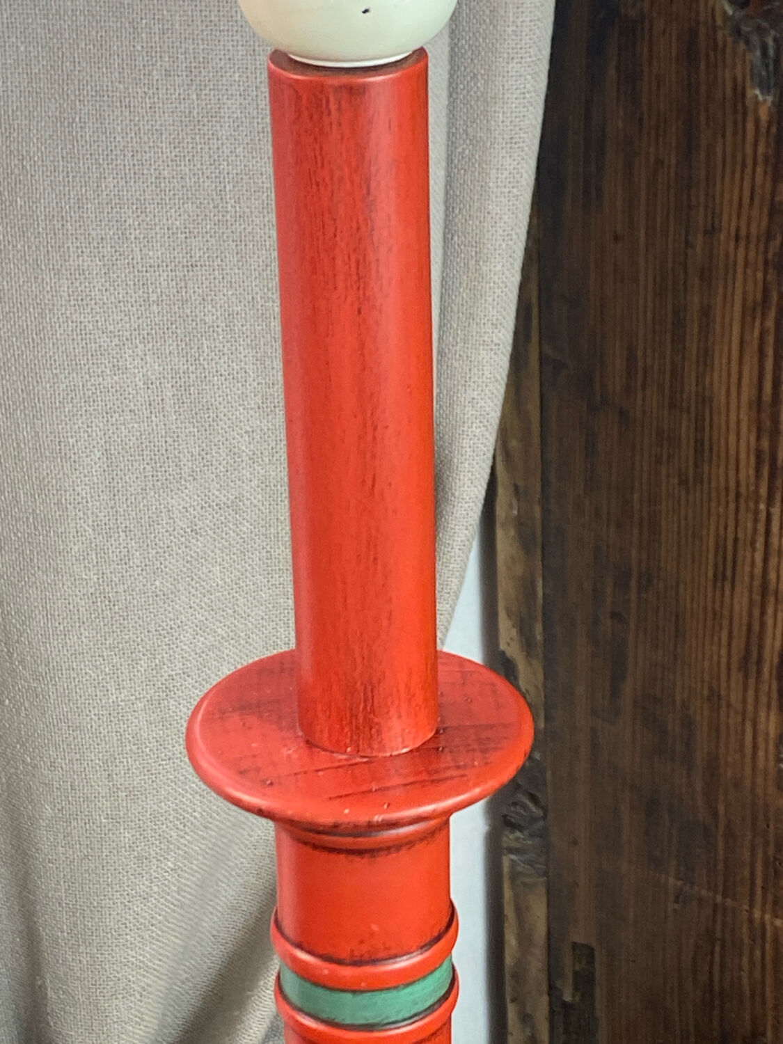 Bamboo-style wooden lamp