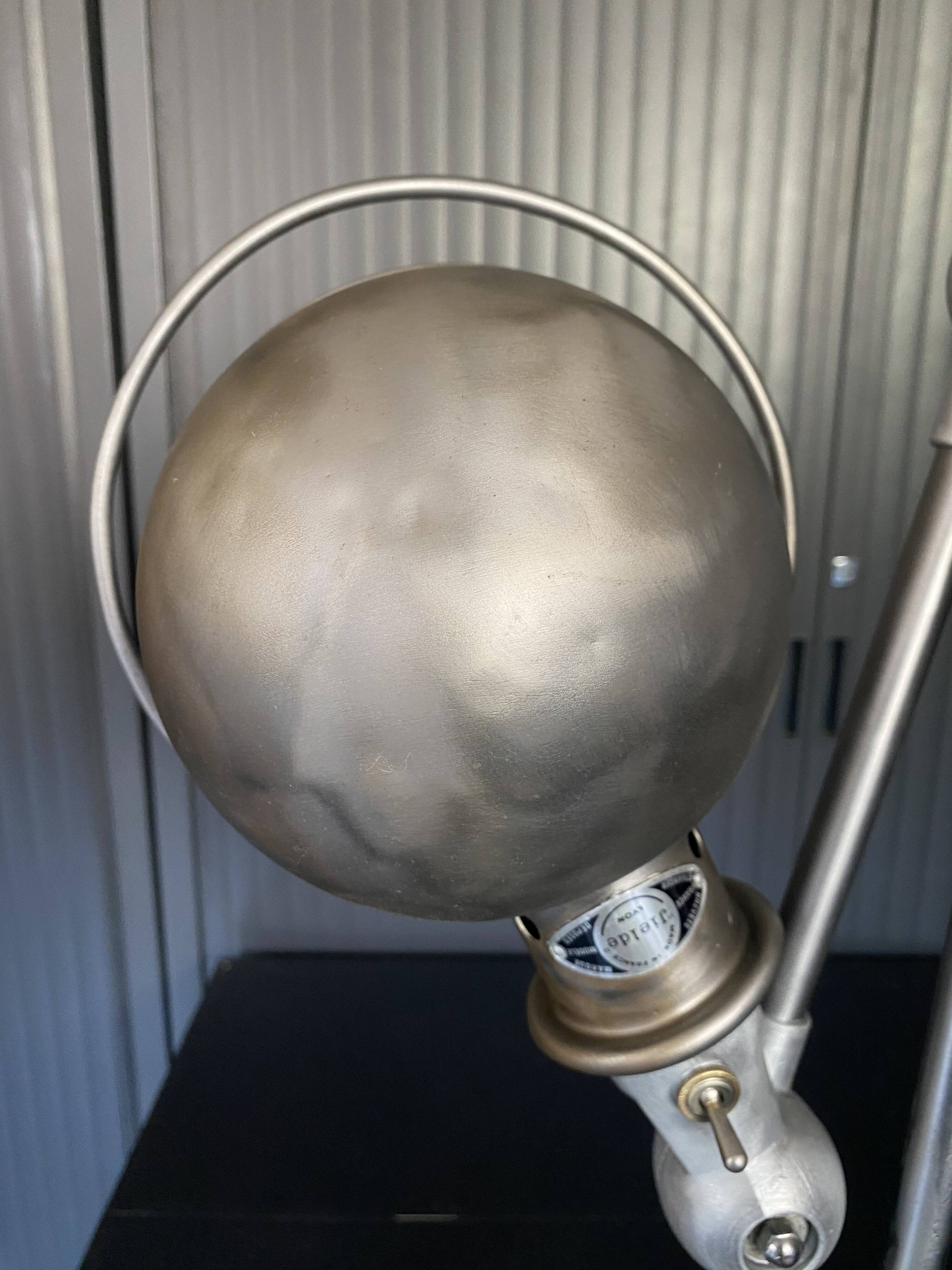 Jieldé lamp with 2 arms, clear matte varnish, industrial vintage.