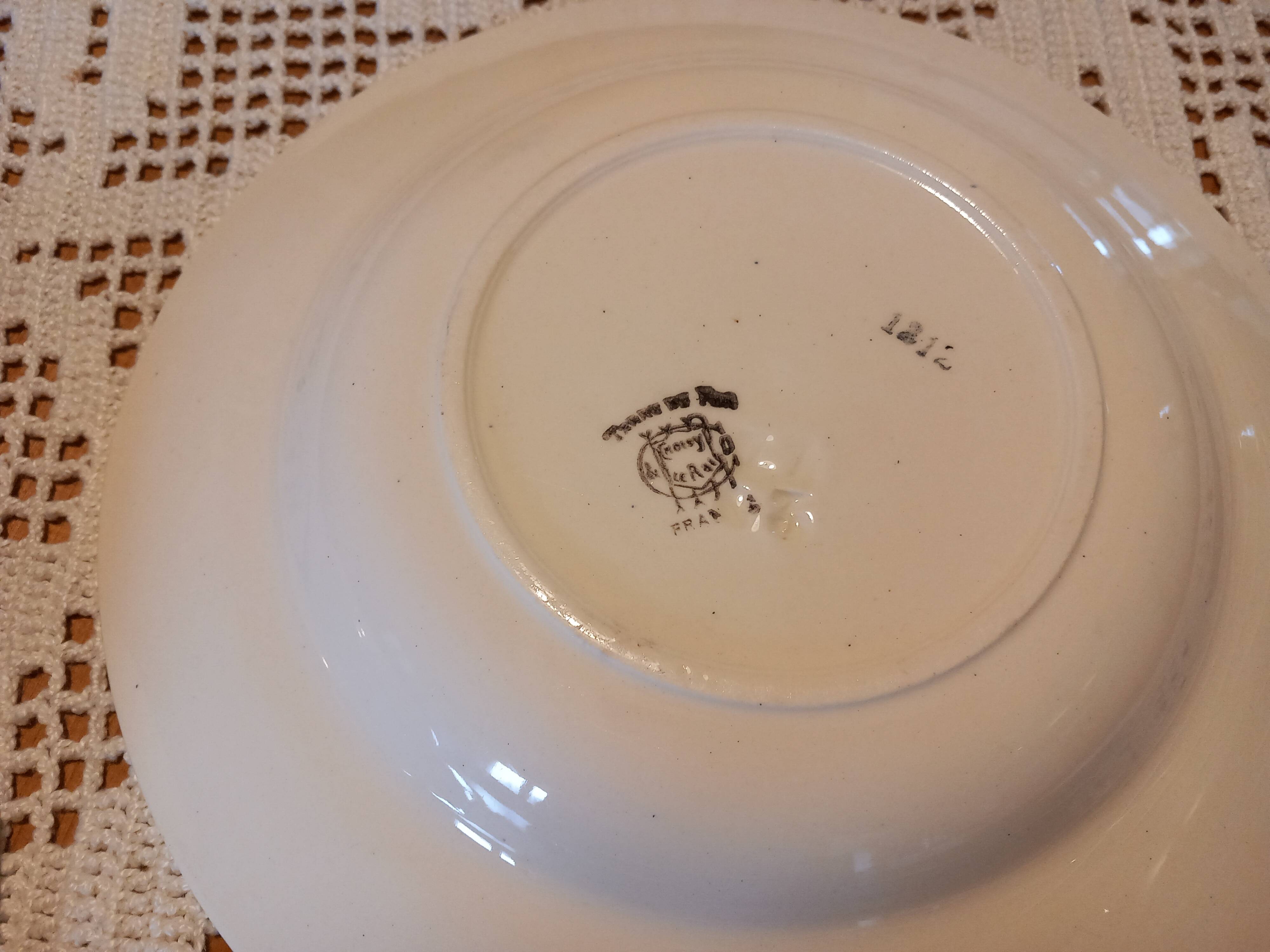 Set of 2 deep plates Terre de fer Choisy le Roi model 1212