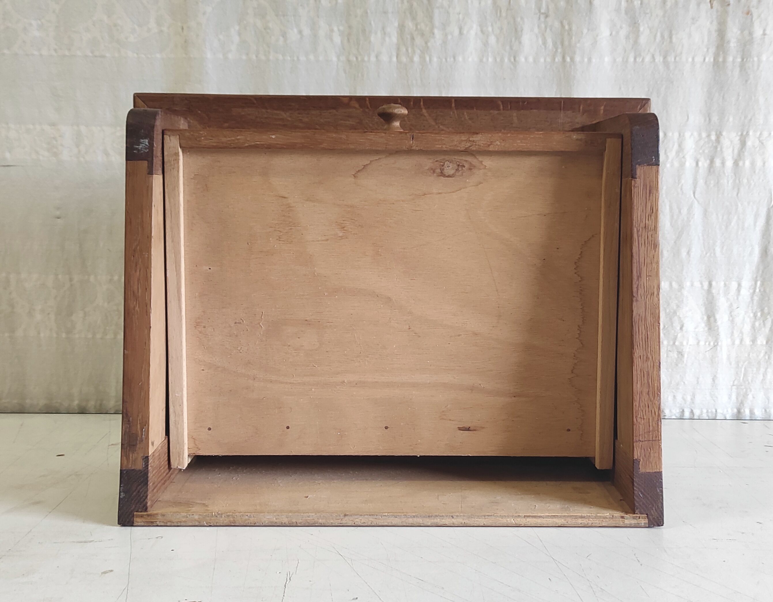 Wall-mounted writing desk in solid oak - mid 20th century.