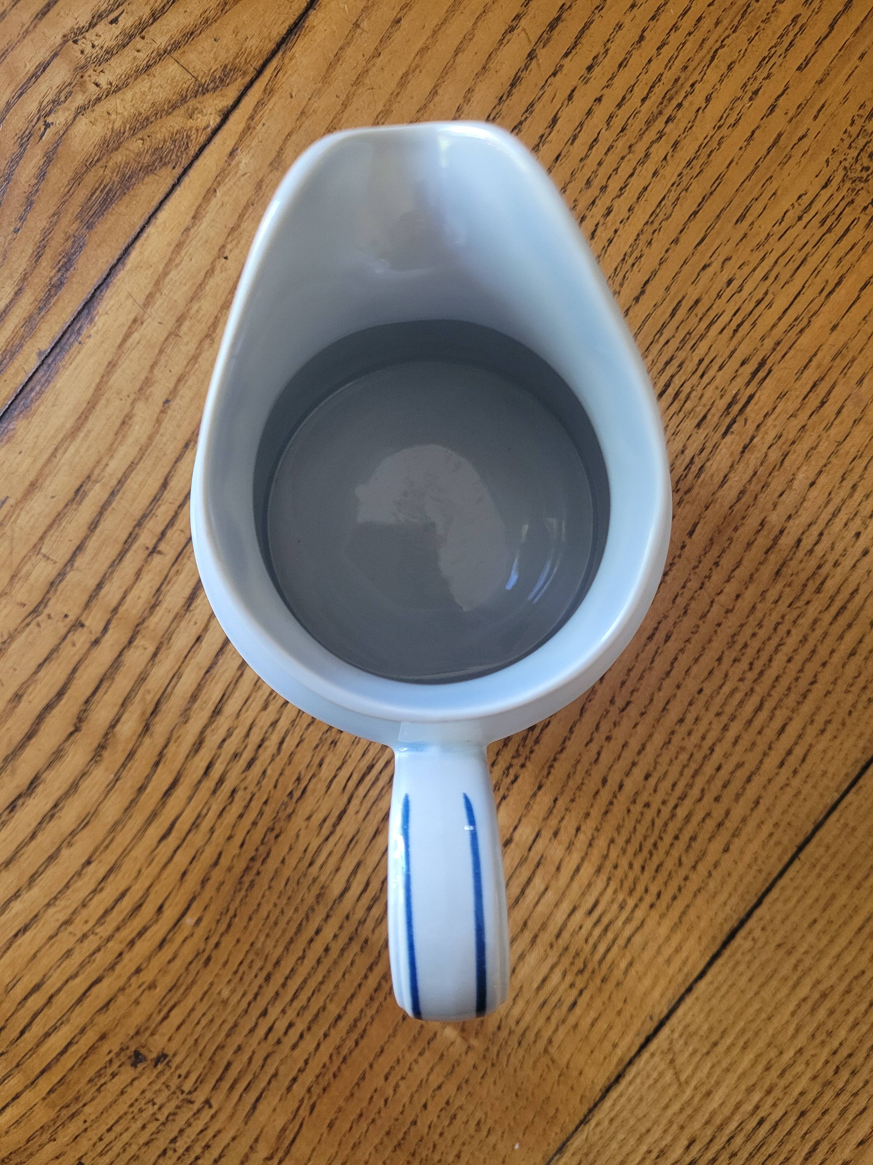 Small porcelain "blue cloud" milk jug/pitcher from Villeroy & Boch