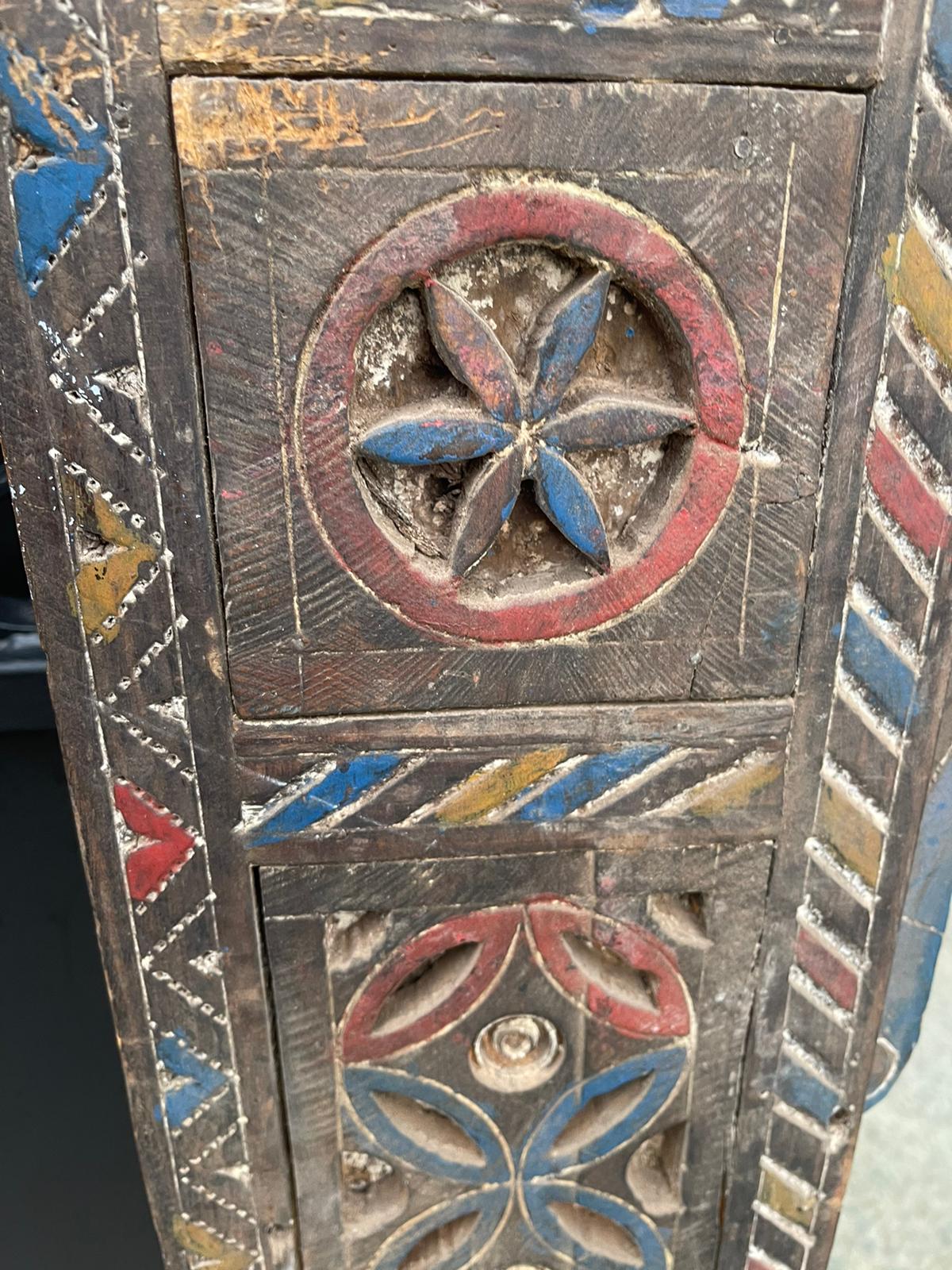 Moroccan mirror.  1m27x0m65.