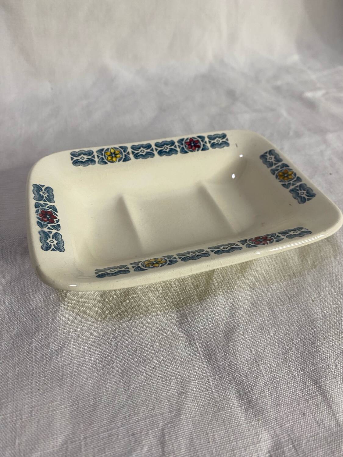 Antique toilet set - René Longchamp