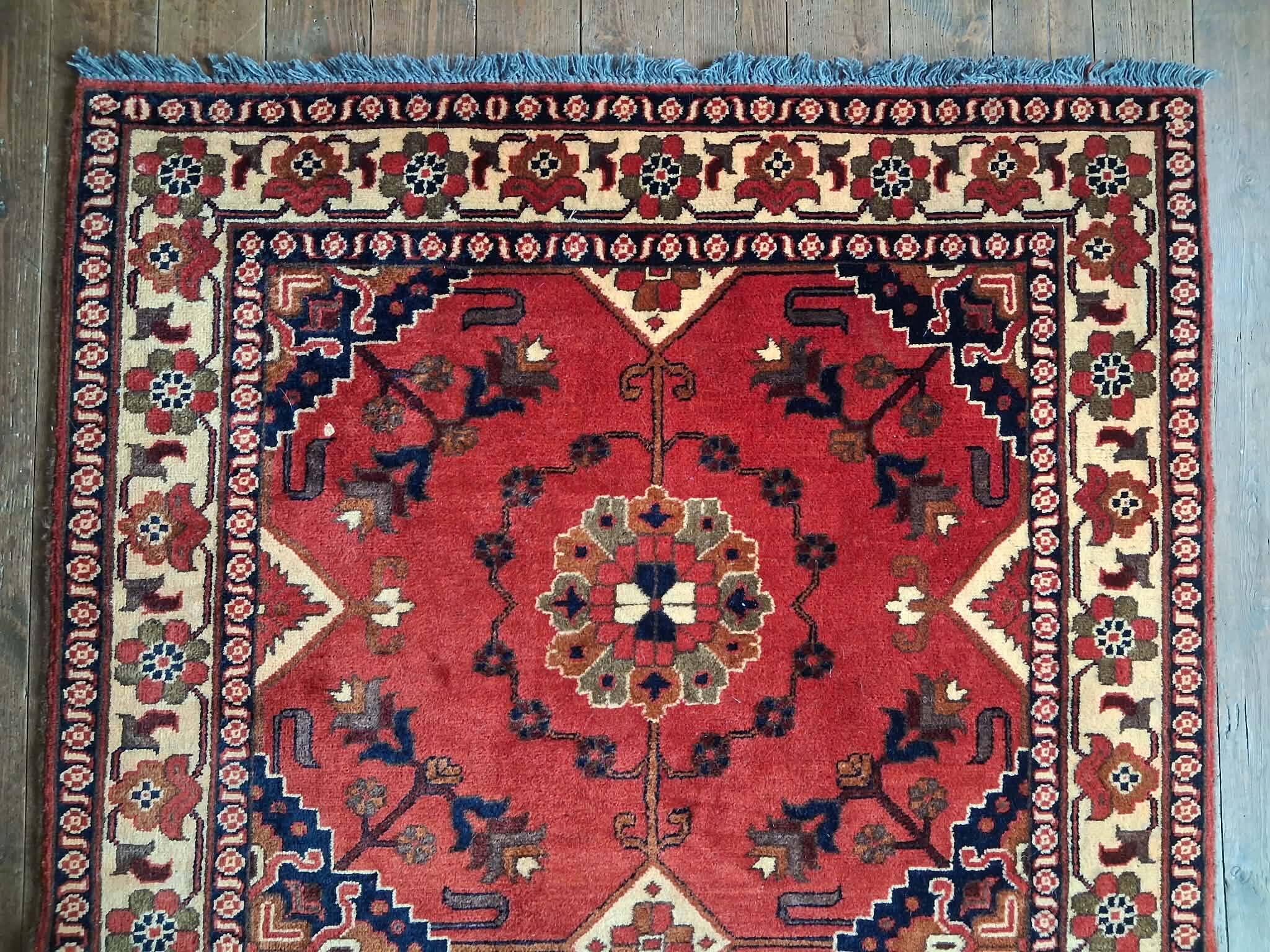 Handmade Pakistani Ghazni rug 185x122cm