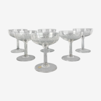 Suite de 6 coupes à champagne Saint Louis modèle Sapho en cristal