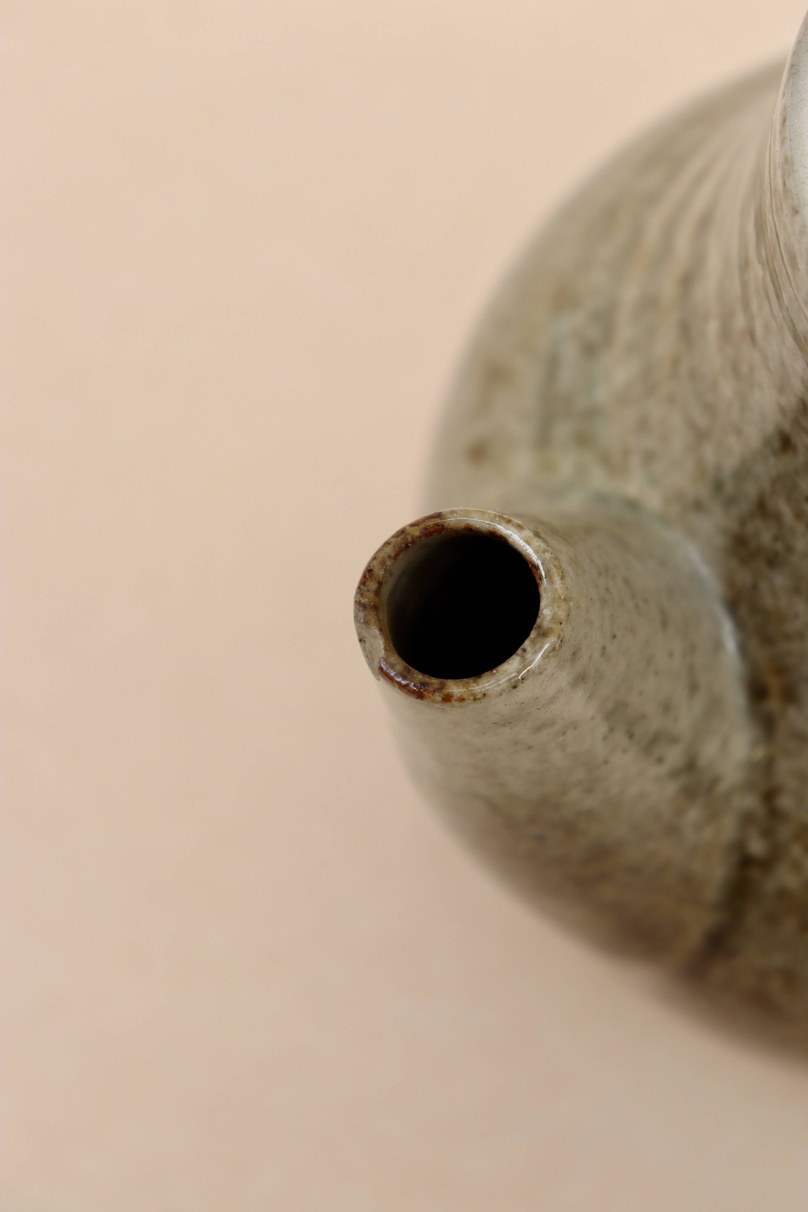 Sandstone decanter