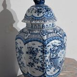 Delft earthenware vase - Early twentieth century