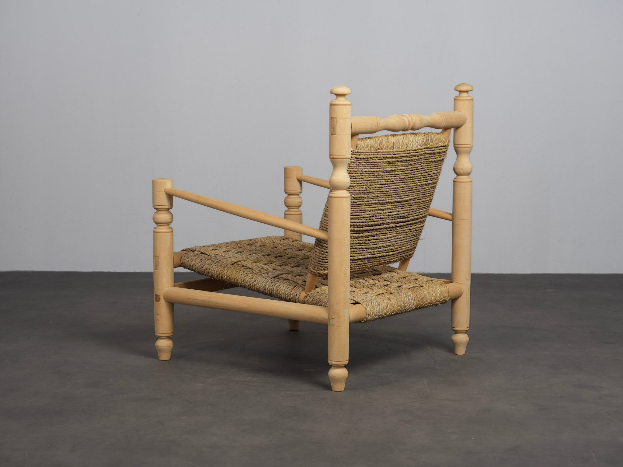 Chaise longue en herbe de mer tissée, France, années 1970