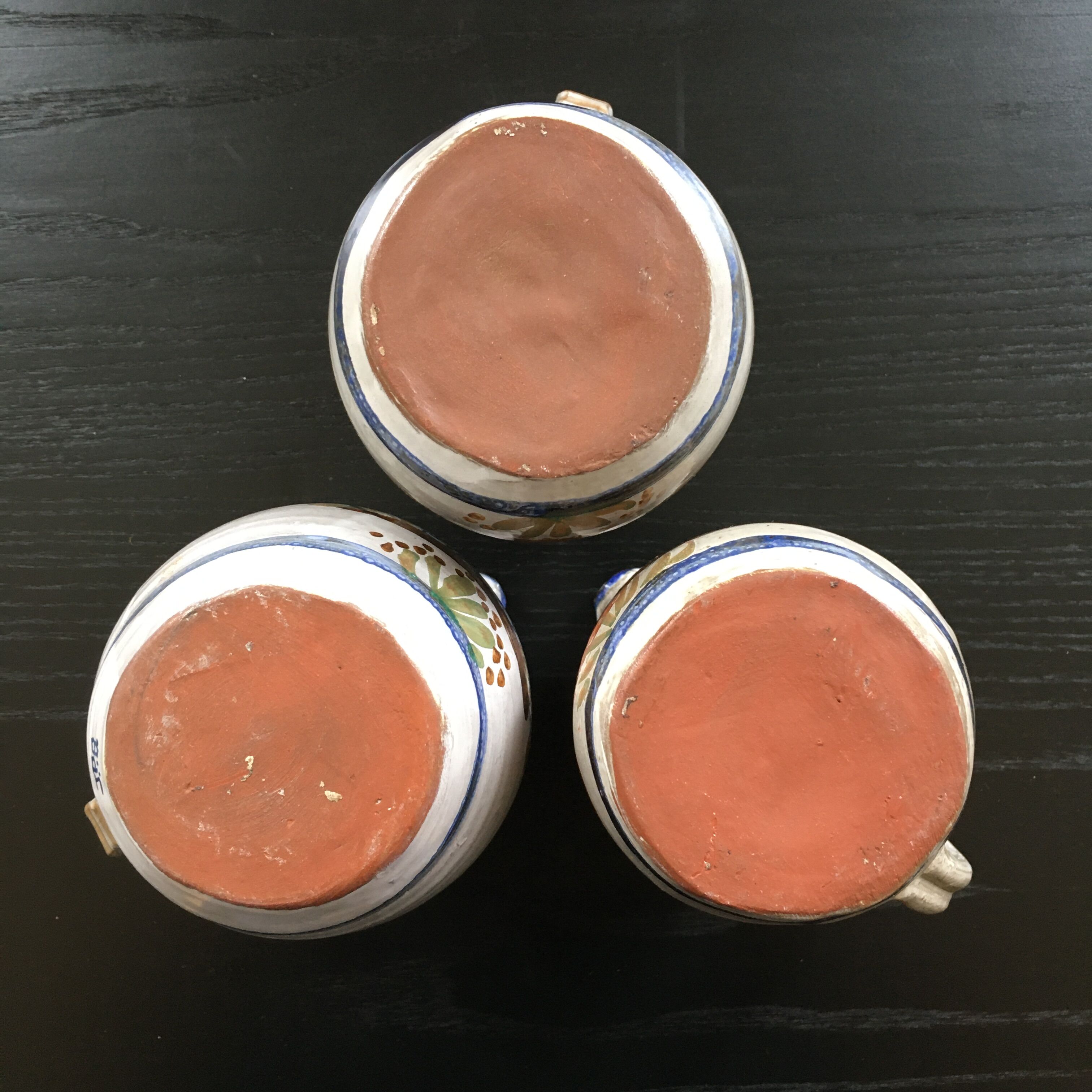 Lot 3 cider pitchers Breton décor