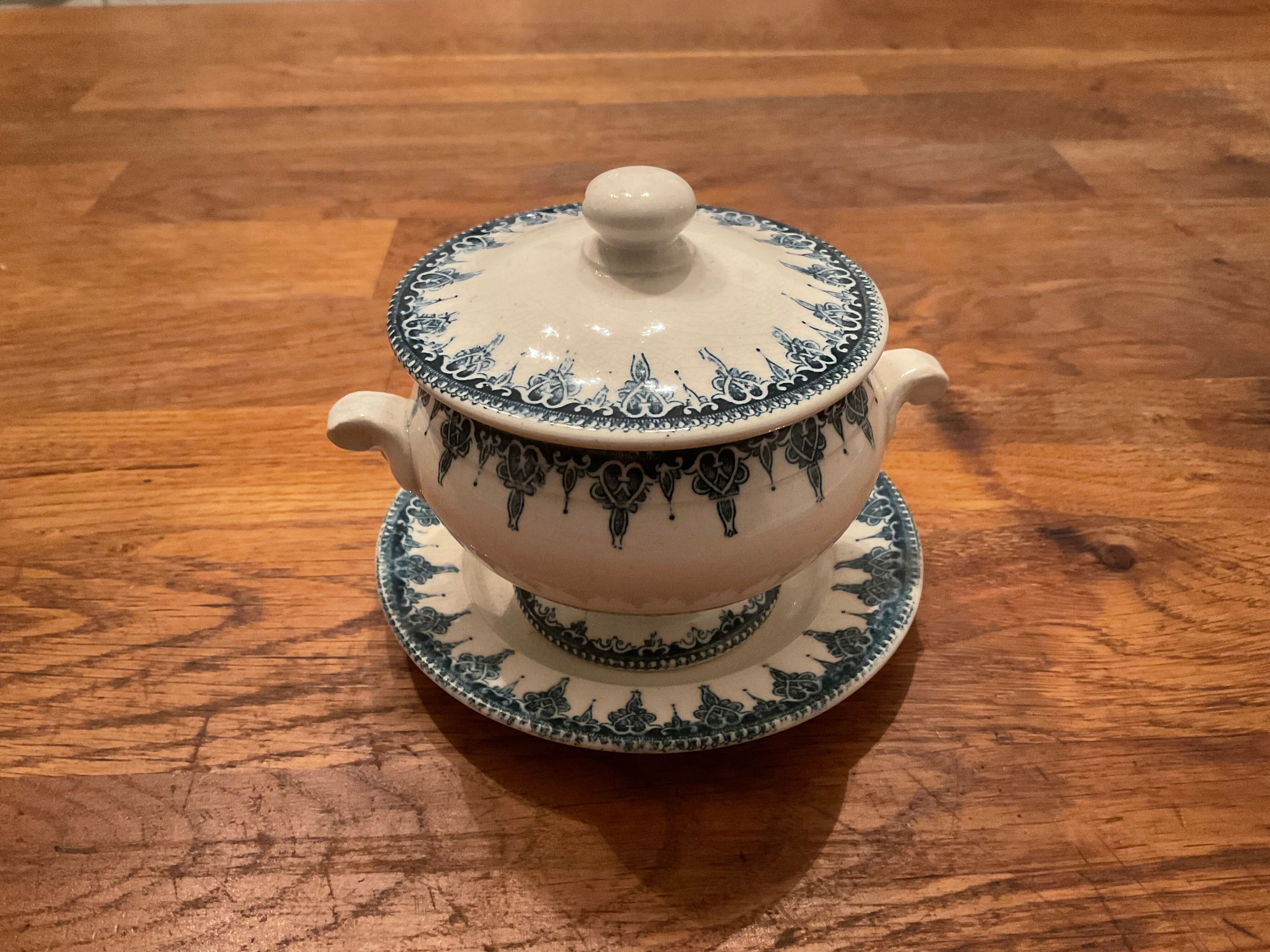 Pot à moutarde, Terre de fer, décors bleus
