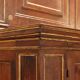 Ancien buffet avec étagère en noyer, Italie, XVIIe siècle