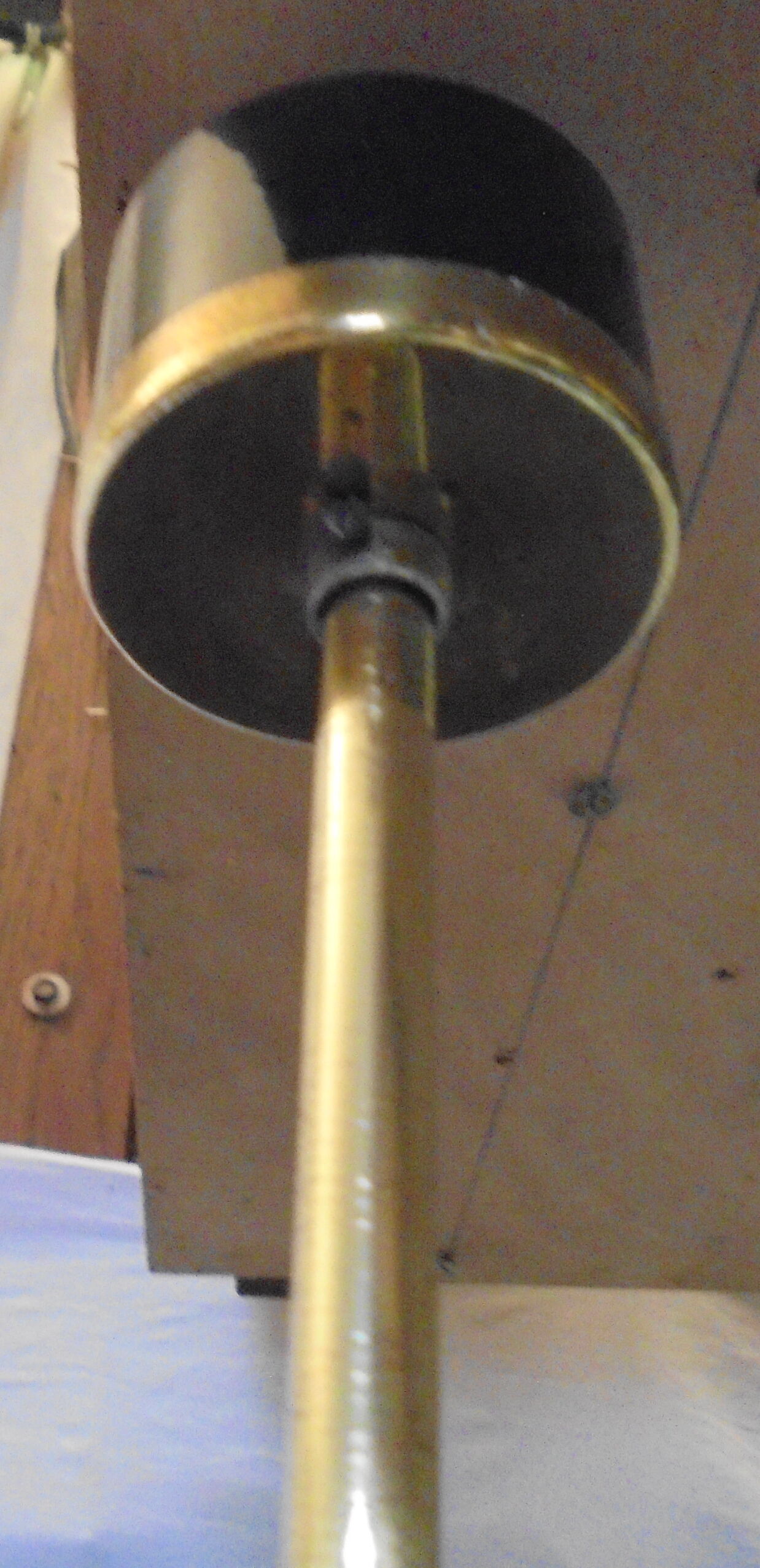 Italian hanging lamp in brass opaline and teak from the 70s