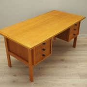 Bureau en frêne, design danois, années 1960, designer : Svend Age Madsen