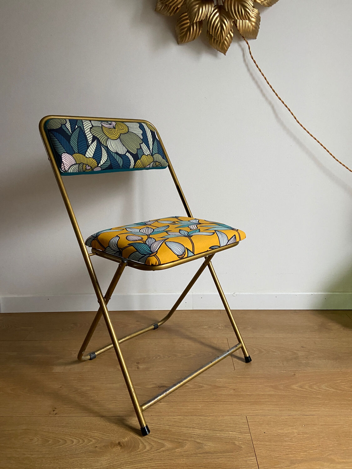Vintage folding chair lafuma revisited yellow and blue floral fabrics