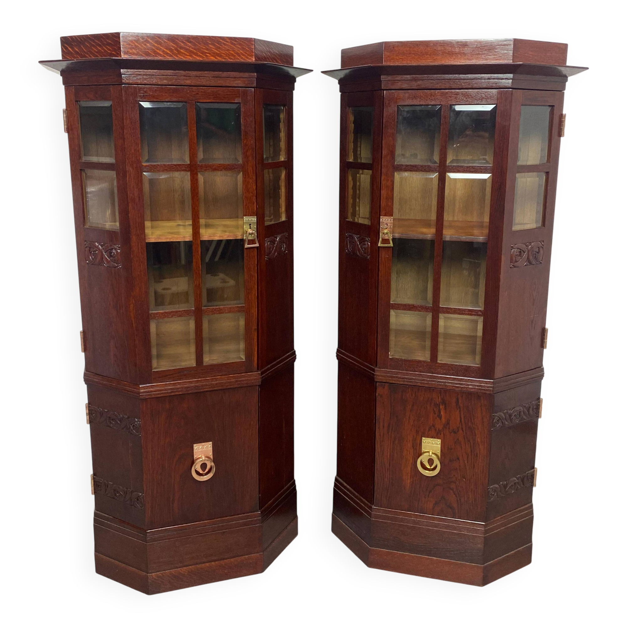 Vitrines Jugendstil dans le style de Joseph Maria Olbrich