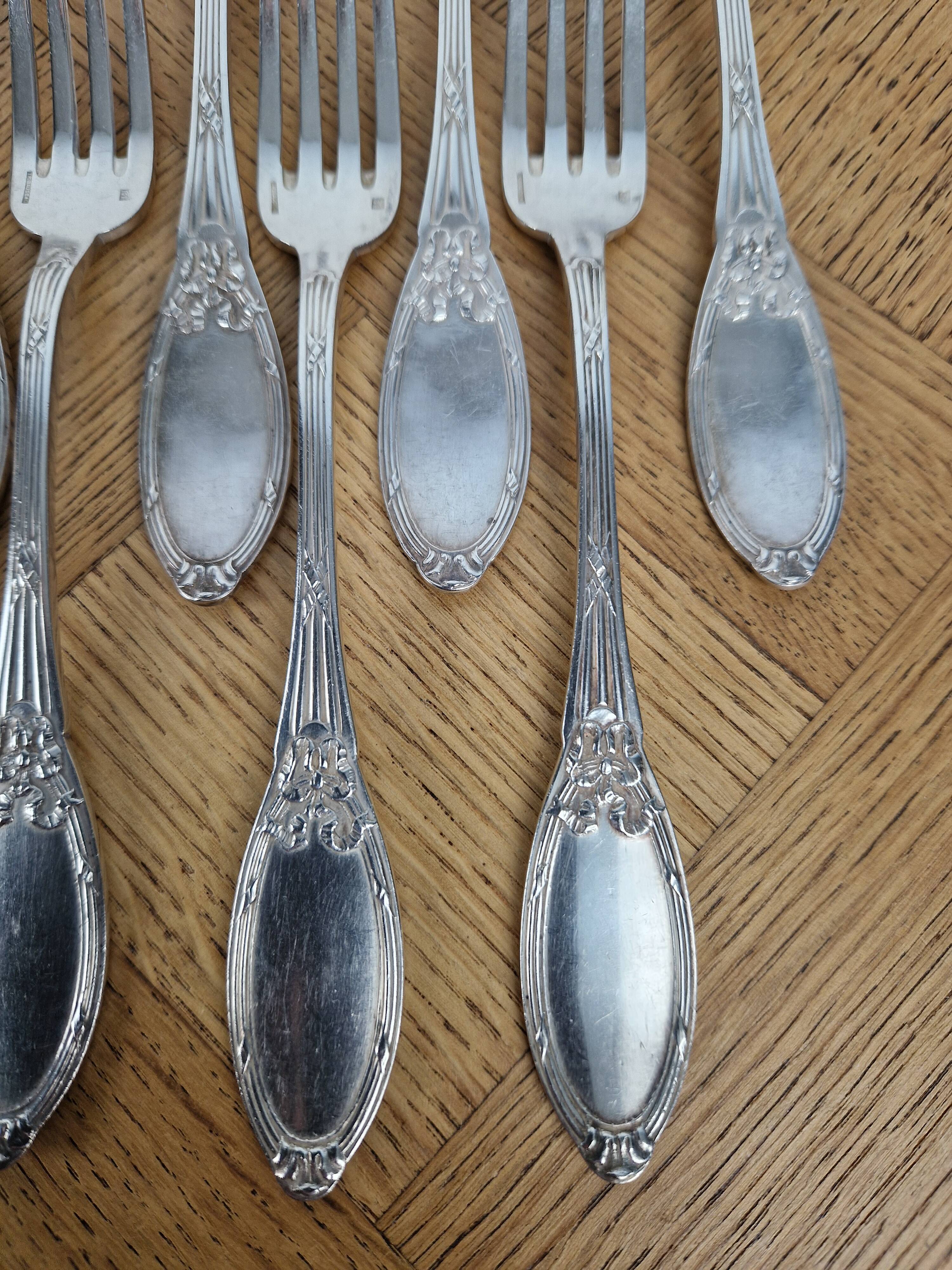 Tribaudeau silver-plated cutlery set "Blanc 84" for 24 place settings.