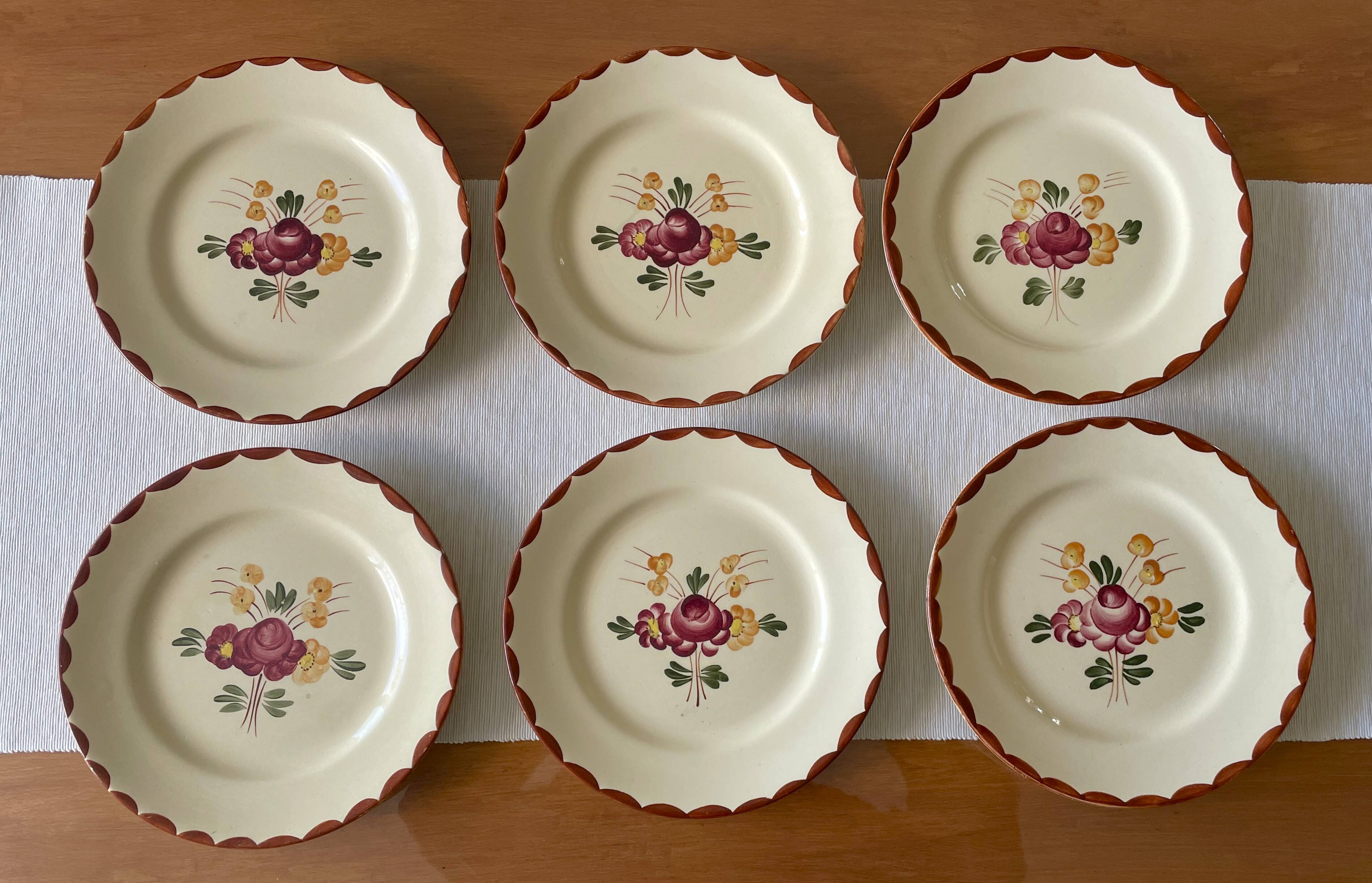 6 assiettes plates anciennes en faïence de Longchamp