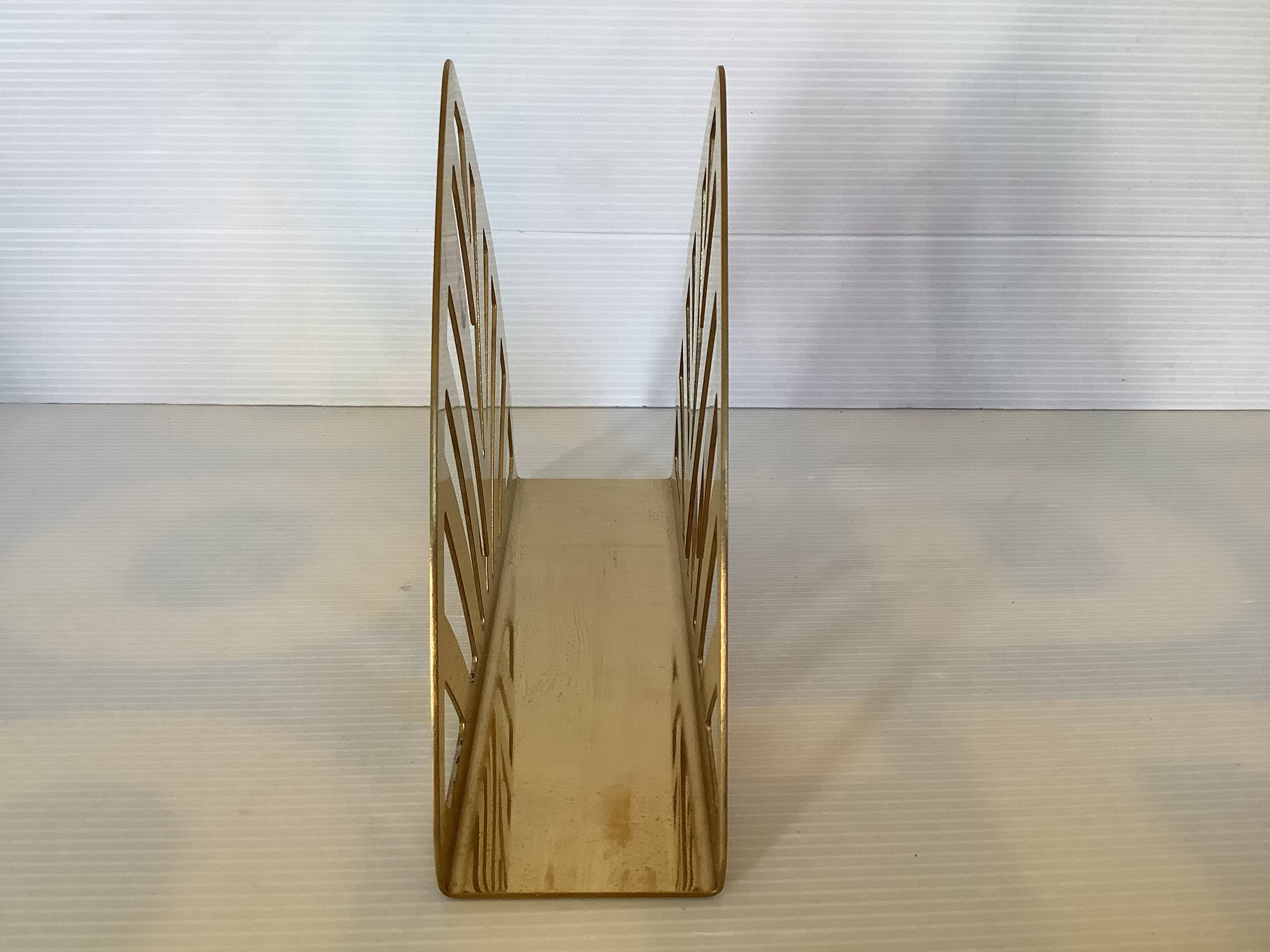 Golden fan mail holder