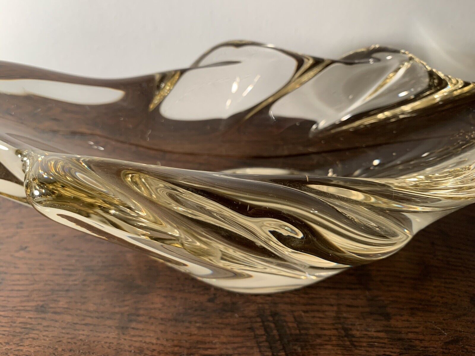 Yellow cut in molded crystal, Daum Nancy