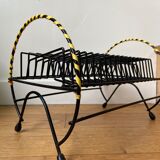 Black metal and scoubidou vinyl holders