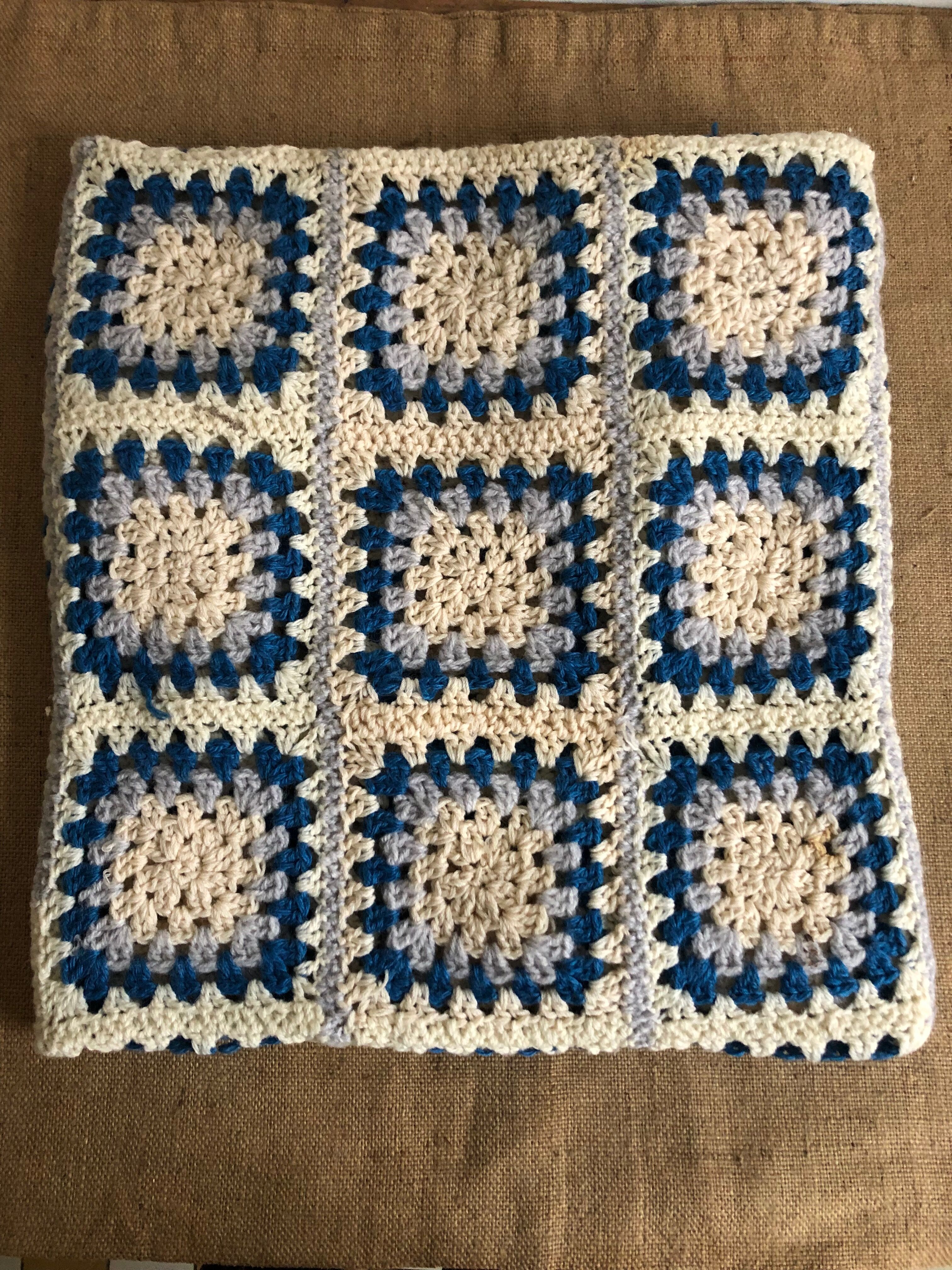 Cover, square plaid granny, vintage