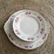 Serving dish with a light border