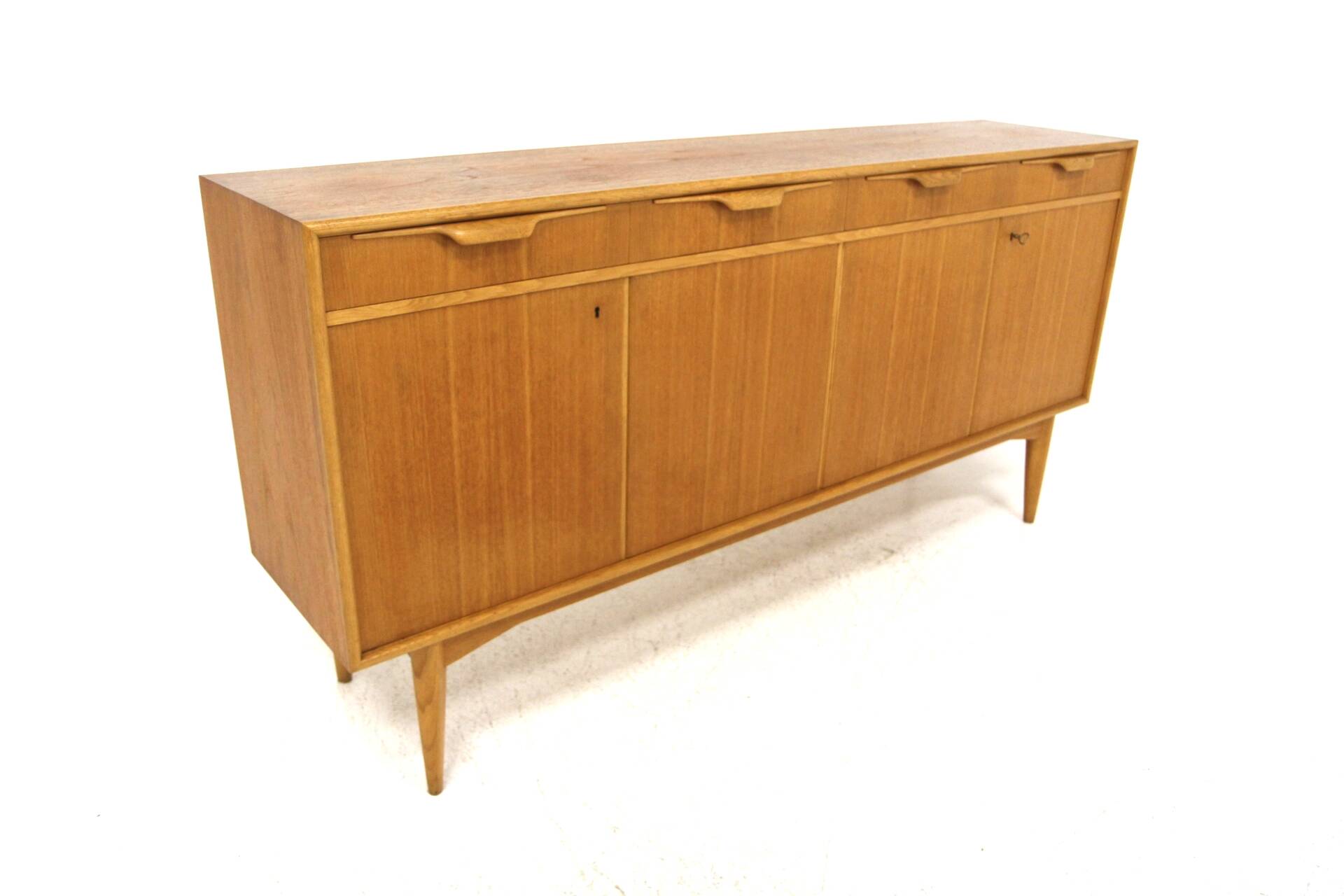 Scandinavian enfilade in teak and oak, Bertil Fridhagen, Bodafors, Sweden, 1960