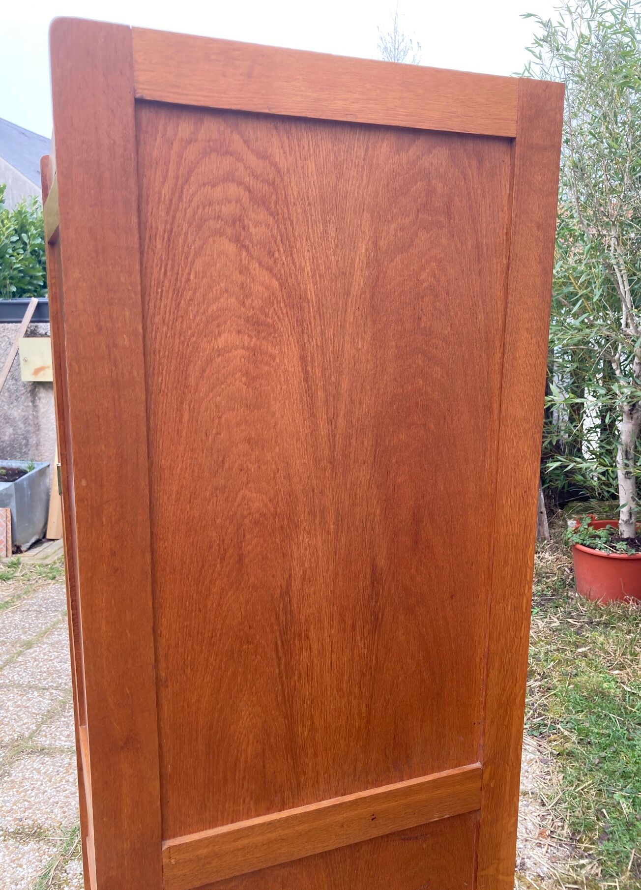 Vintage knitted bonnet feet compass